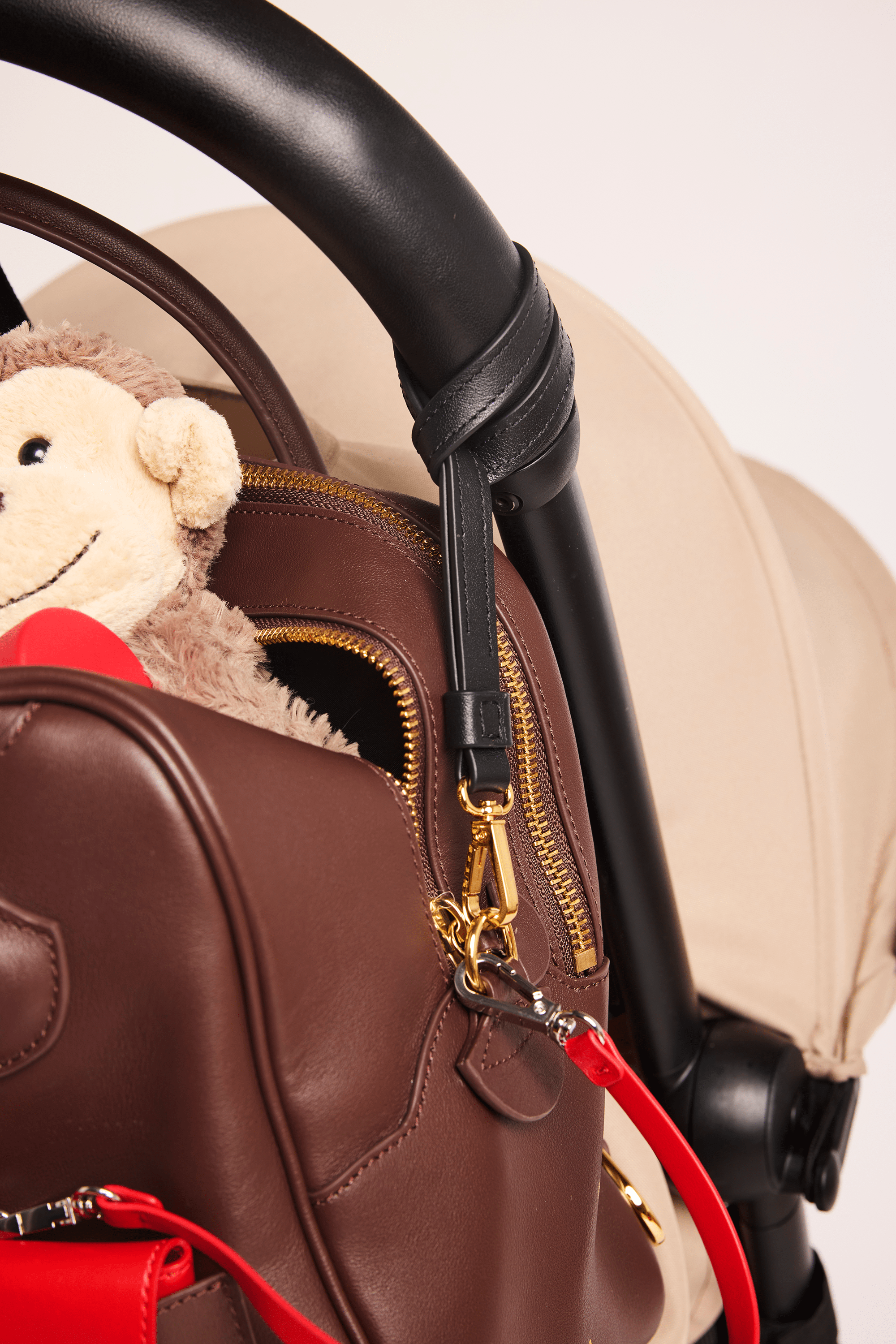 OLEADA NYC Backpack> Leather Backpack For Women > Handbag > Convertible To Shoulder Bag > Fits 14" laptop> Marina Carryall