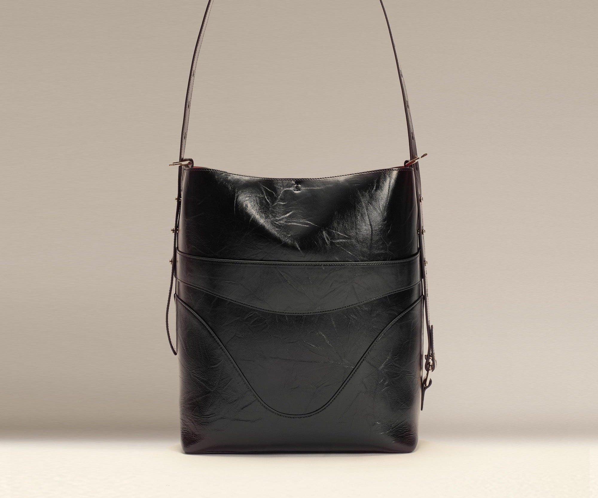 OLEADA NYC Bucket Bag > Leather Tote Bag For Women > Large Capacity Handbag > Convertible To Shoulder Bag > stylish 14 inch laptop bag Color_Obsidian Marina Soft Bucket