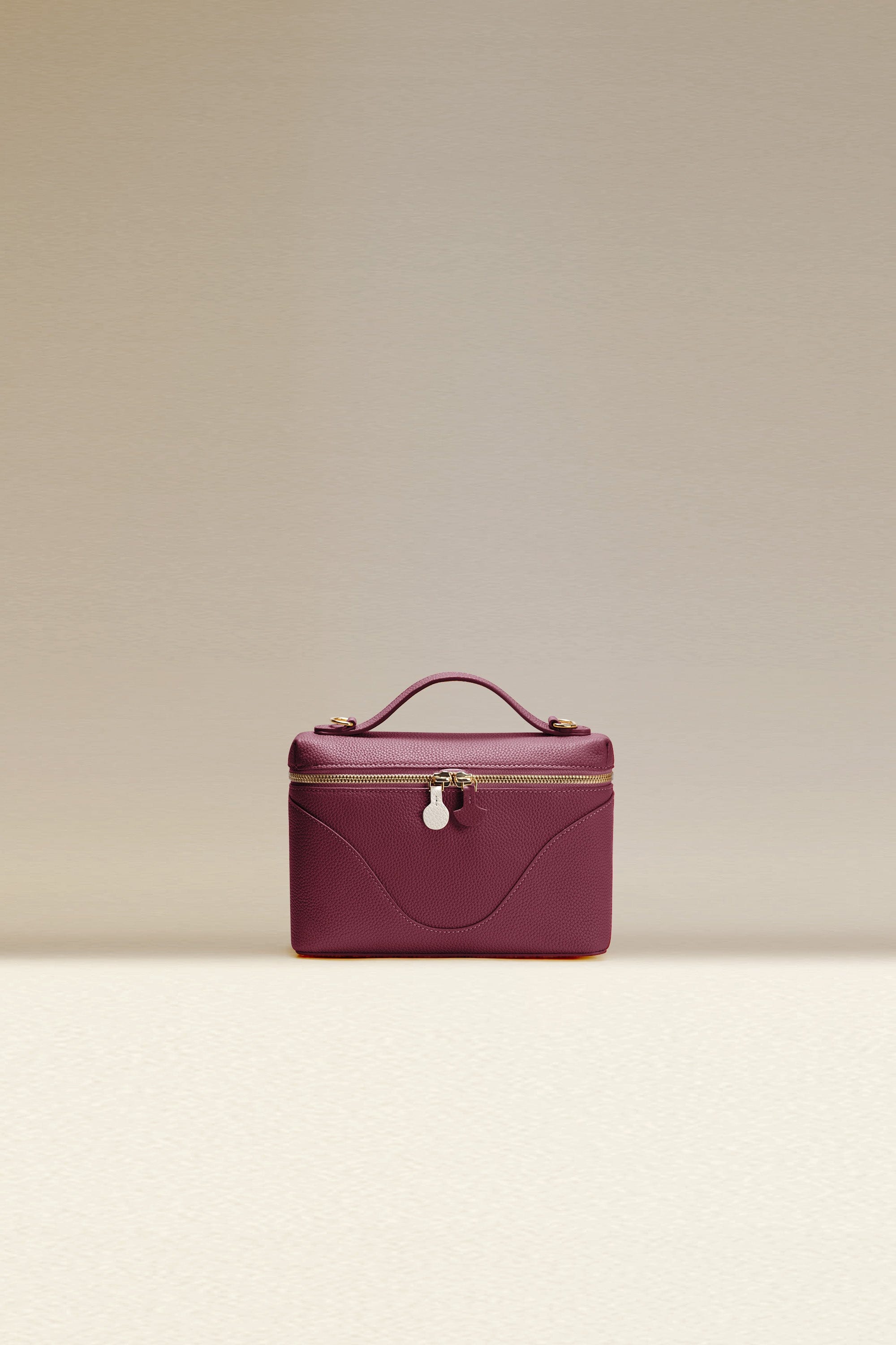 OLEADA NYC Leather Handbag > Women Work Bag > Top Handle Bag > Shoulder Bag > Mini Bag Color_Scarlet Mini Anchor Bag