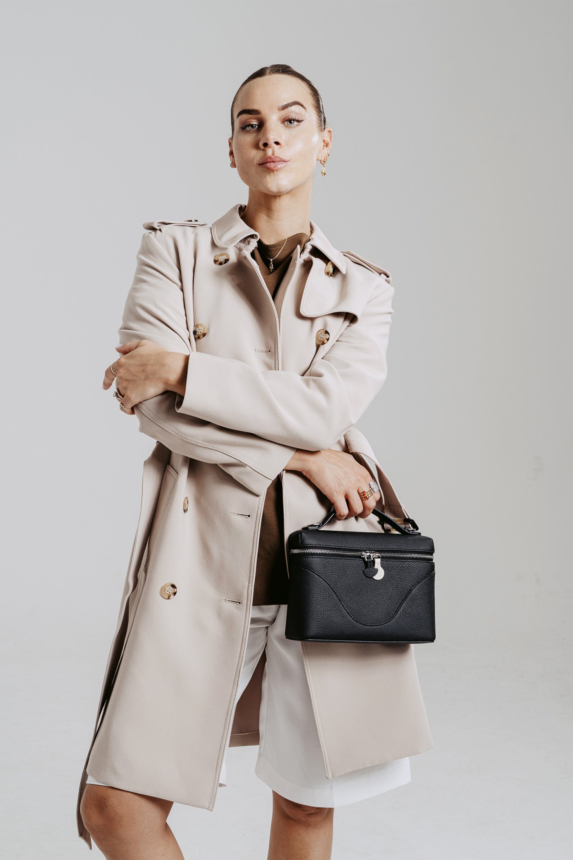 OLEADA NYC Leather Handbag > Women Work Bag > Top Handle Bag > Shoulder Bag > Mini Bag Mini Anchor Bag