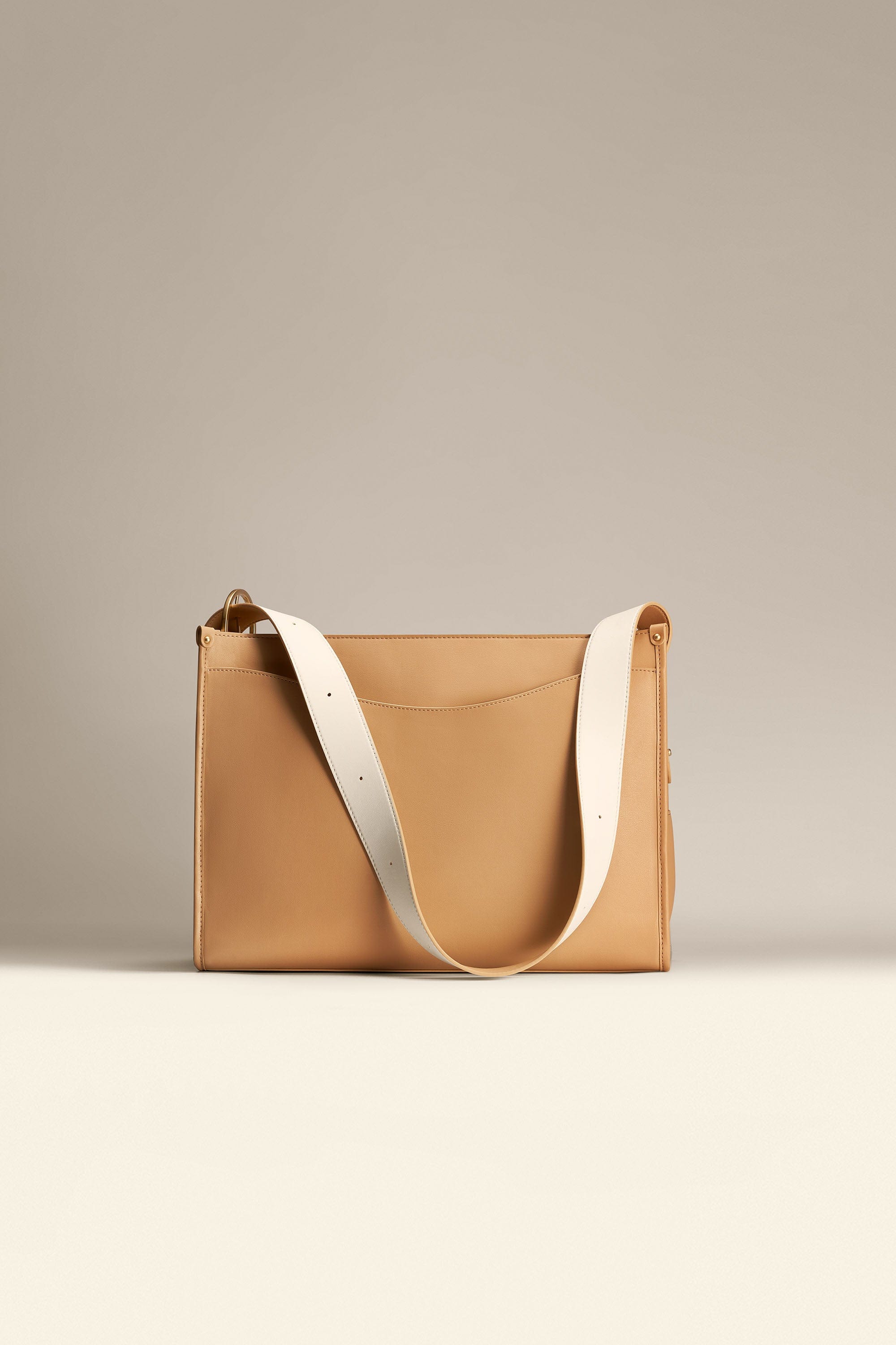 OLEADA NYC Work Tote Bag > Leather Work Tote For Women > Large Capacity Bag > 16 Inch Laptop Bag > Convertible To Shoulder Bag Reverie Tote