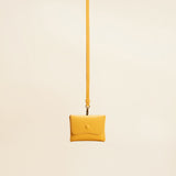 Brisa Card Holder