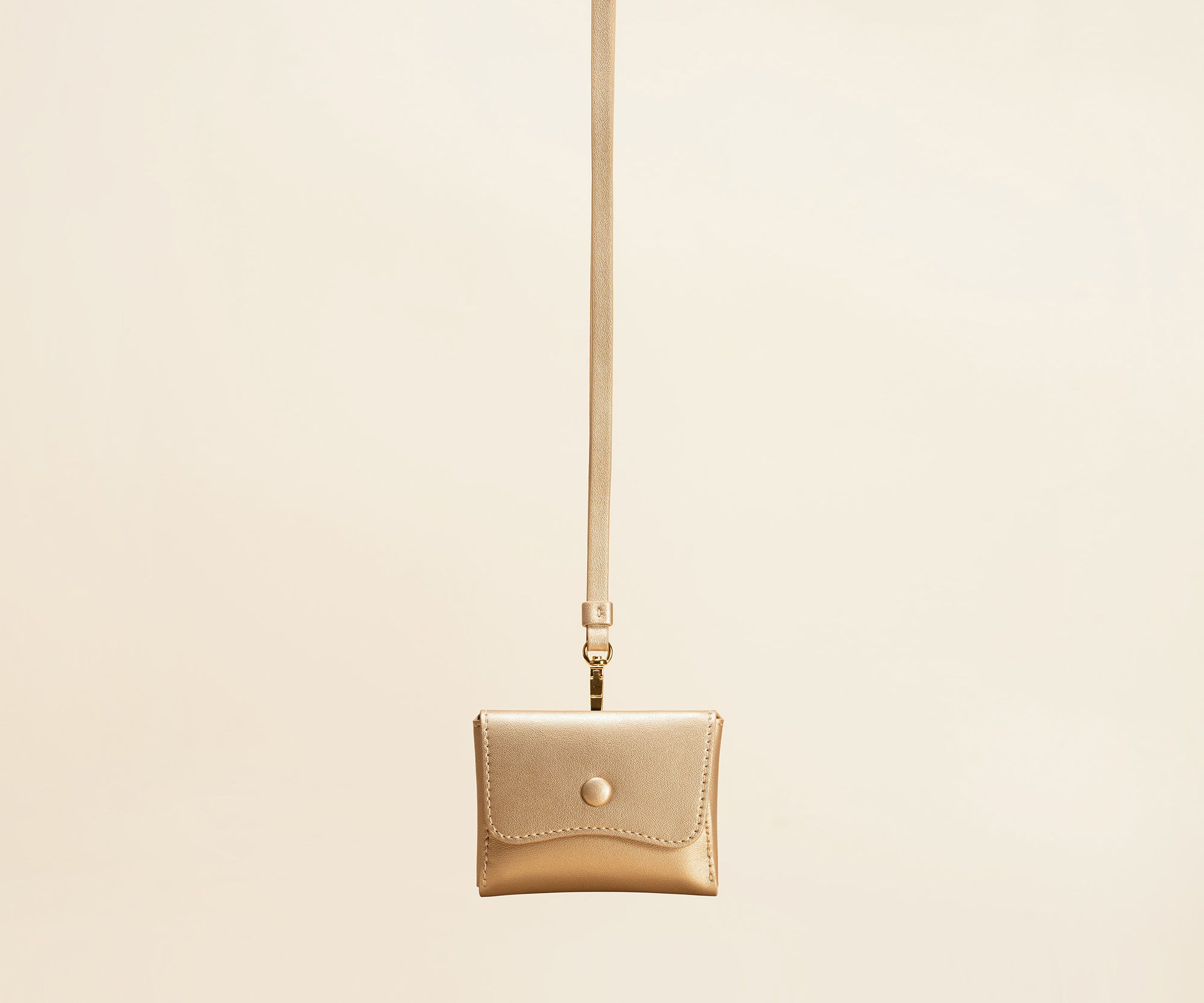 Brisa Card Holder