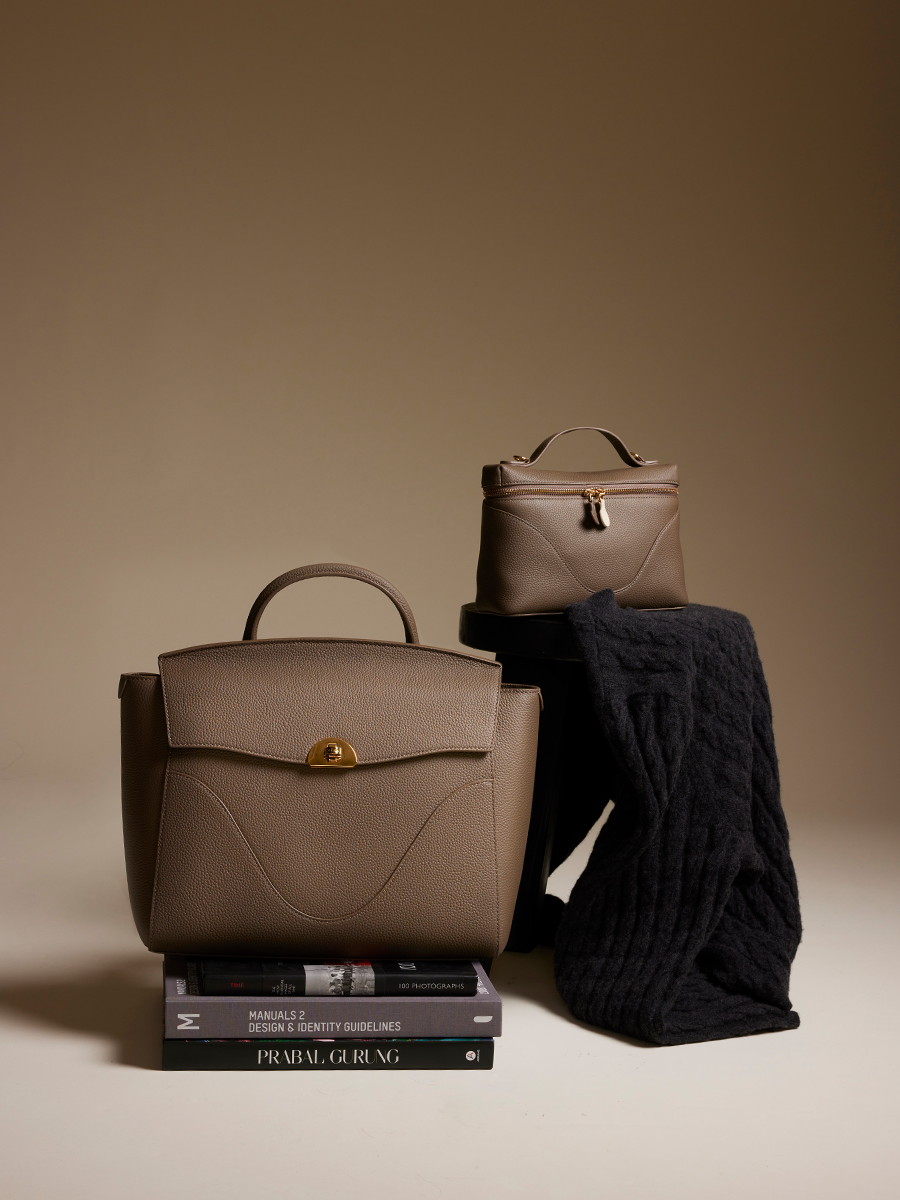 Woman Chain Bags Girls Fashion Box Handbags - China Chain Bag and Handbags  price