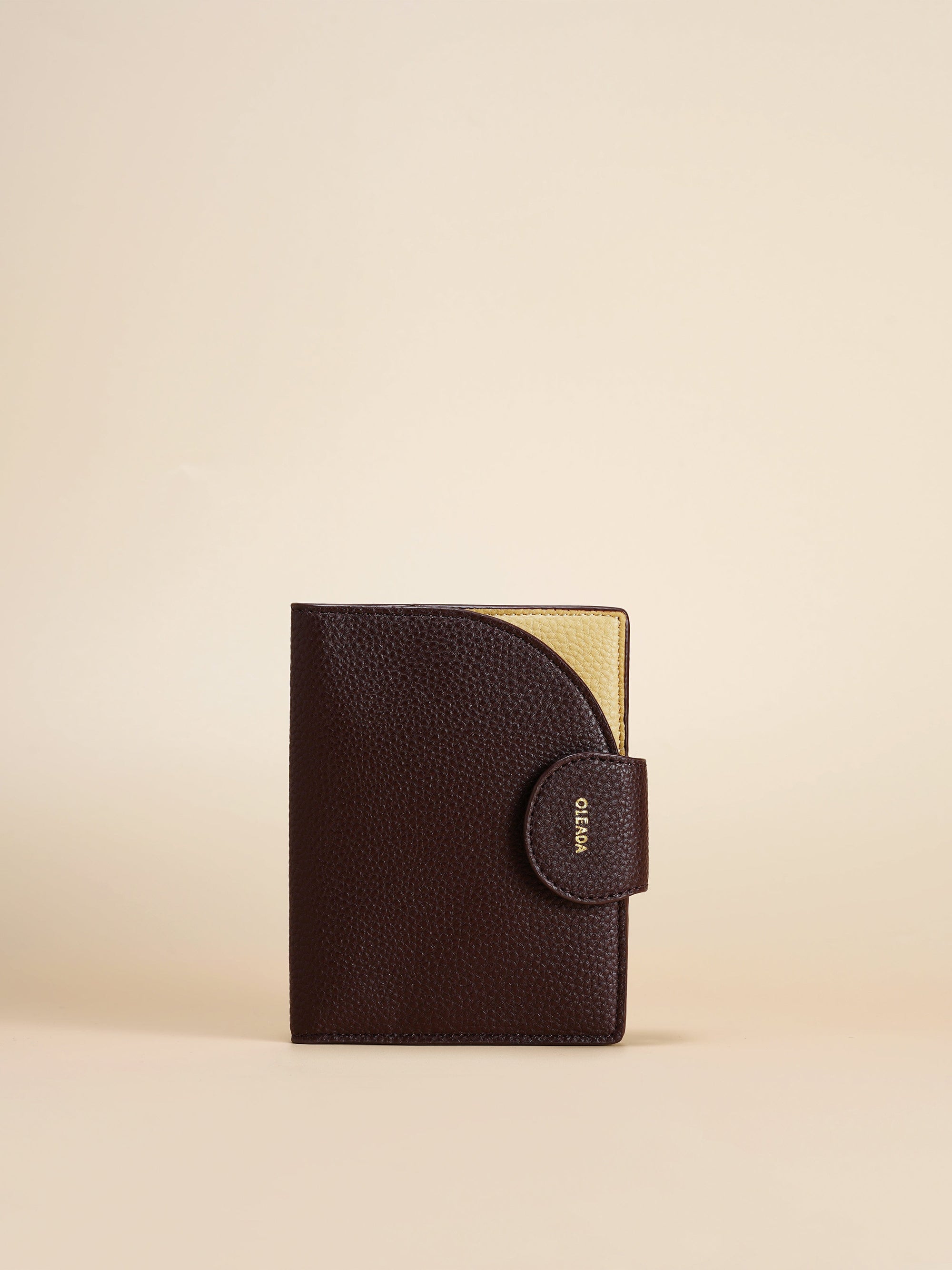 OLEADA Apparel and Accessories > Women > Small Leather Goods > Leather Passport Holder Passport Holder