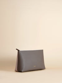 OLEADA Apparel and Accessories > Women > Small Leather Goods > Leather Passport Holder Toiletry Bag