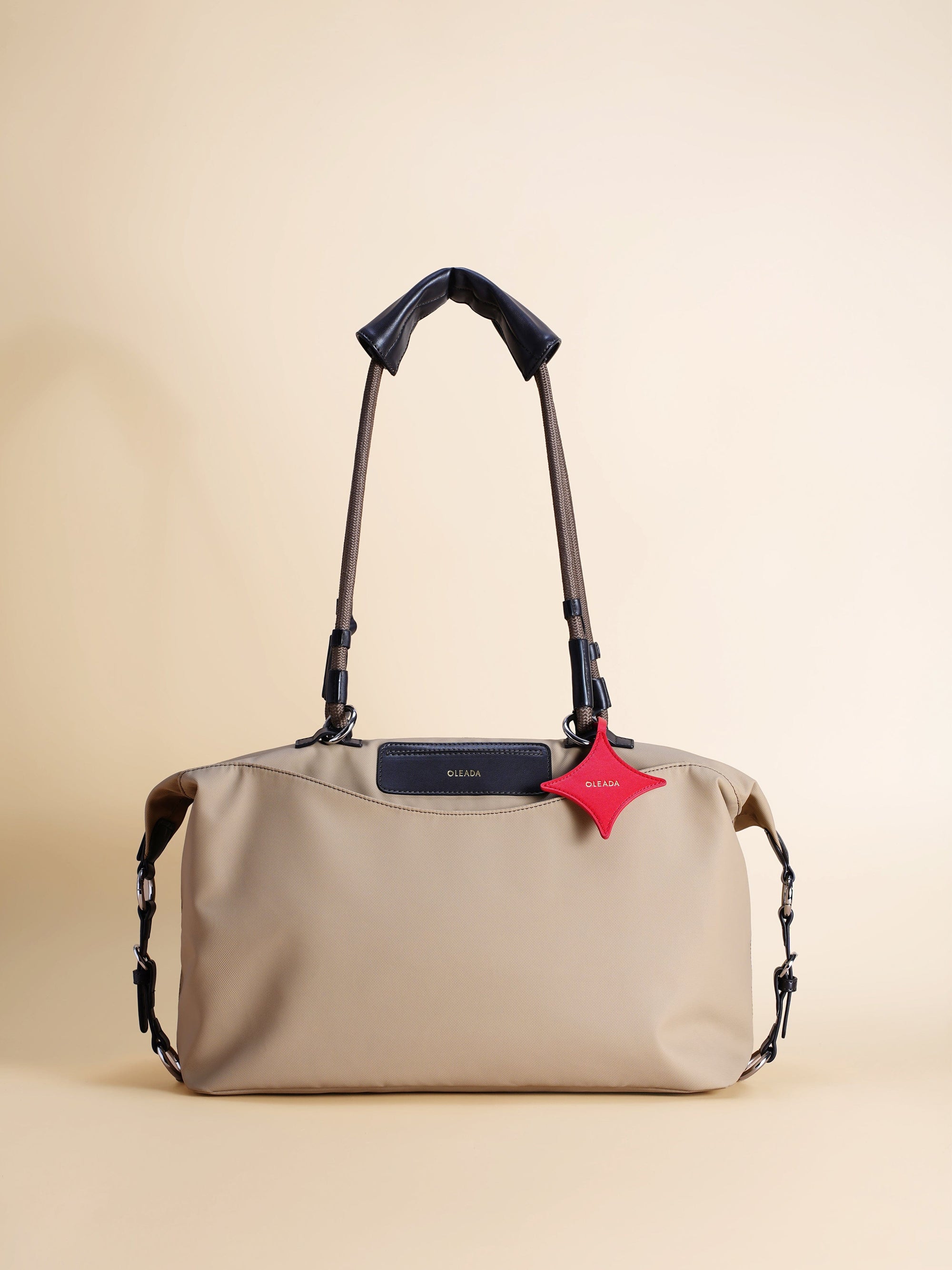 OLEADA Apparel and Accessories > Women > Work Bag > Leather Handbag > Large Capacity Bag Anywear Duffle