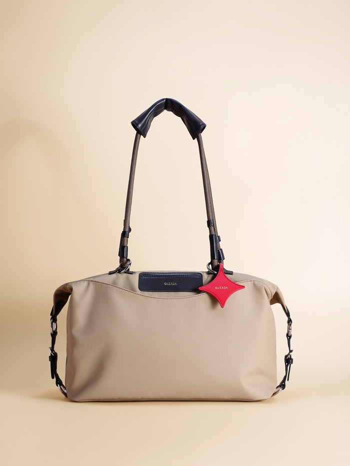 OLEADA Apparel and Accessories > Women > Work Bag > Leather Handbag > Large Capacity Bag Anywear Duffle