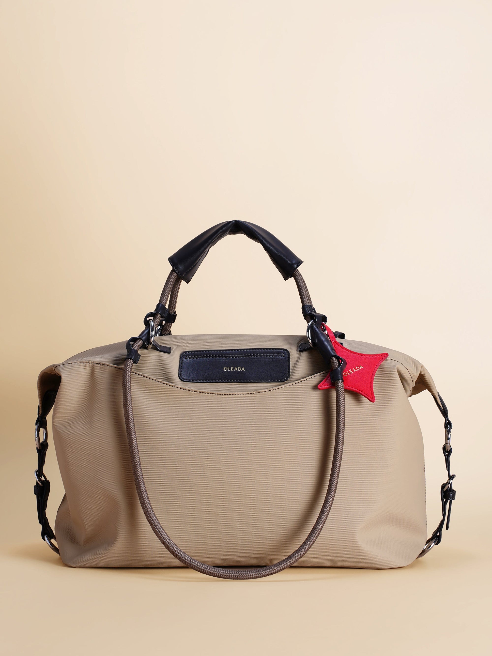 OLEADA Apparel and Accessories > Women > Work Bag > Leather Handbag > Large Capacity Bag Anywear Duffle