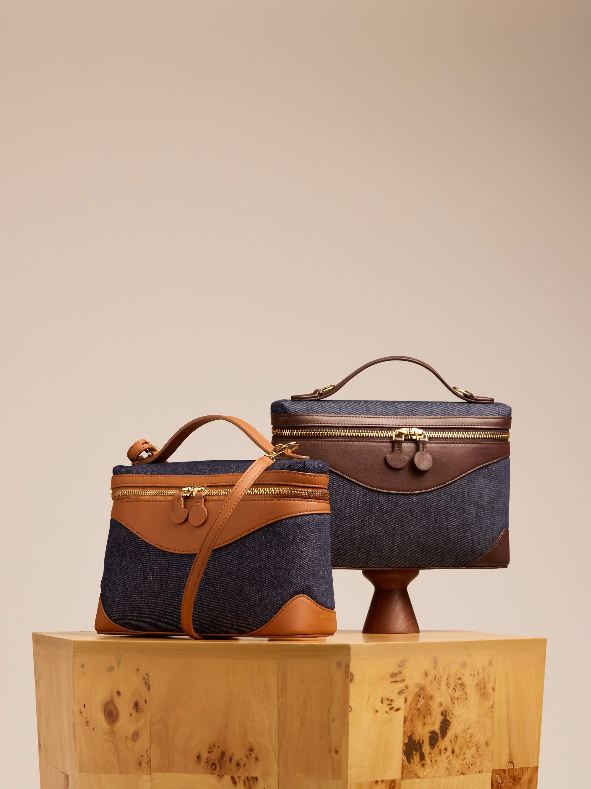 OLEADA Leather Handbag > Women Work Bag > Top Handle Bag > Shoulder Bag > Mini Bag Mini Anchor Bag NutsDenim