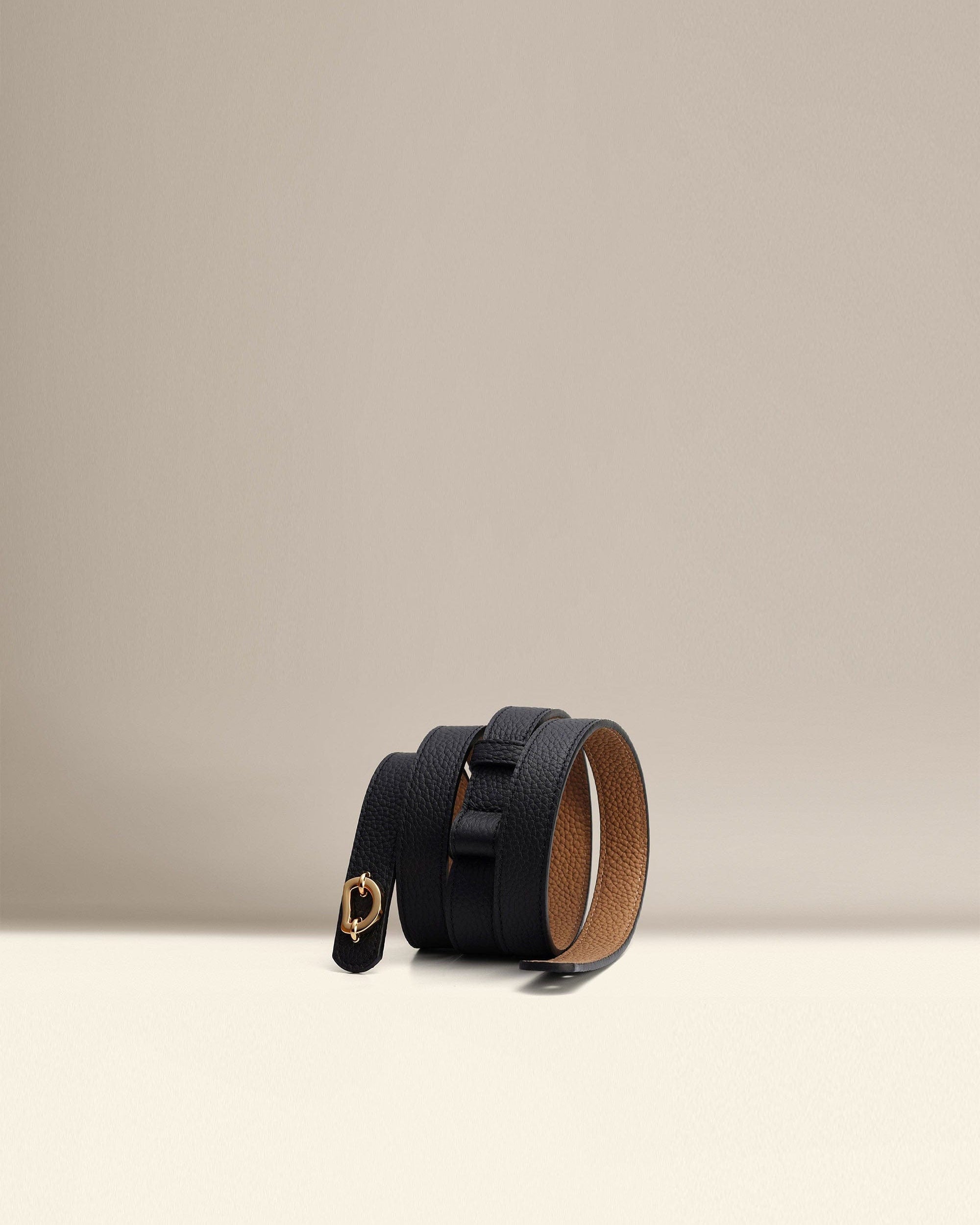 OLEADA NYC Apparel and Accessories > Women > Small Leather Goods > Leather Belt Color_Black Sunrise Reversible Belt