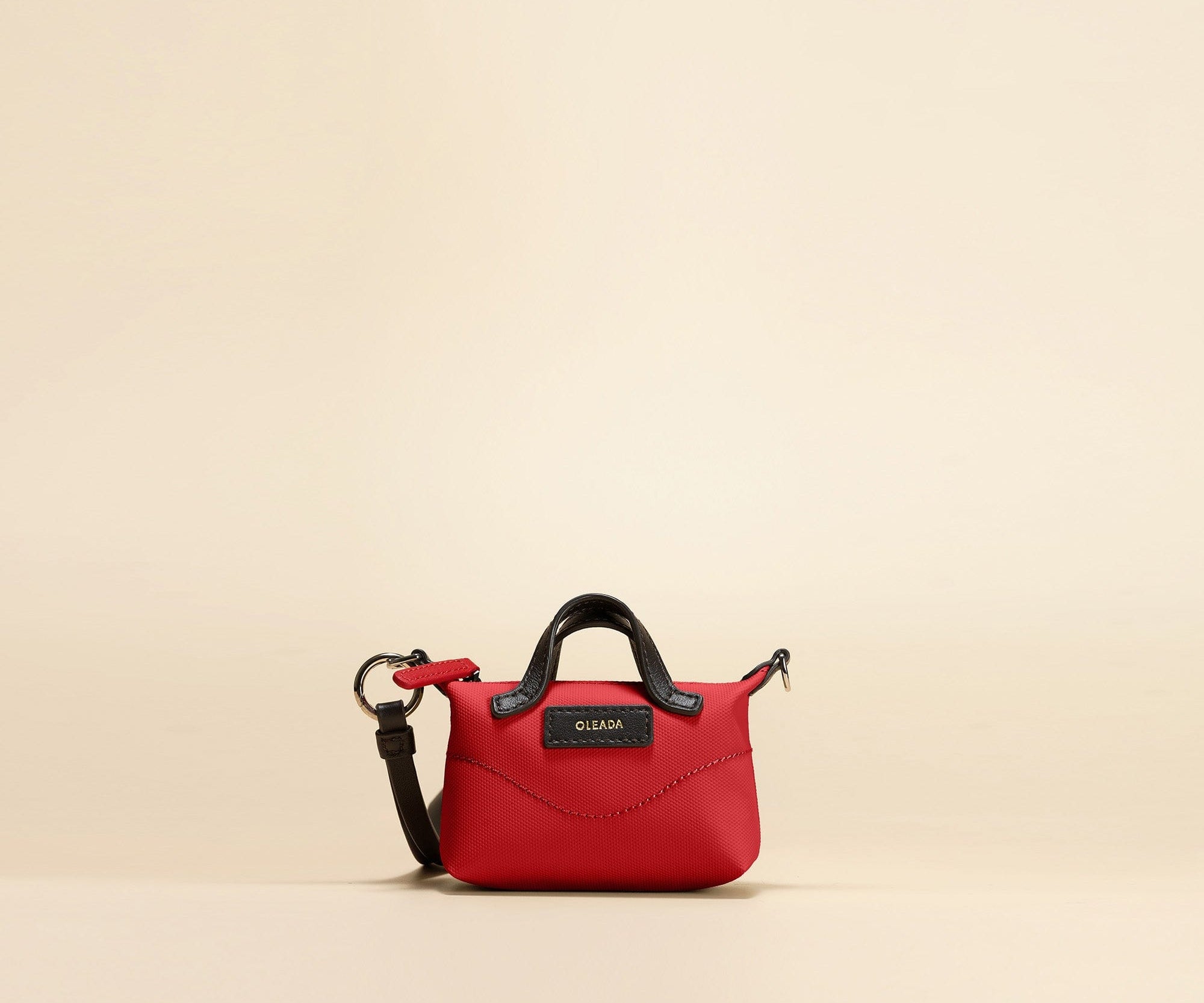 OLEADA NYC Apparel and Accessories > Women > Small Leather Goods > Leather Cardholder Color_Madrid AnyWear AnyDuffle Charm