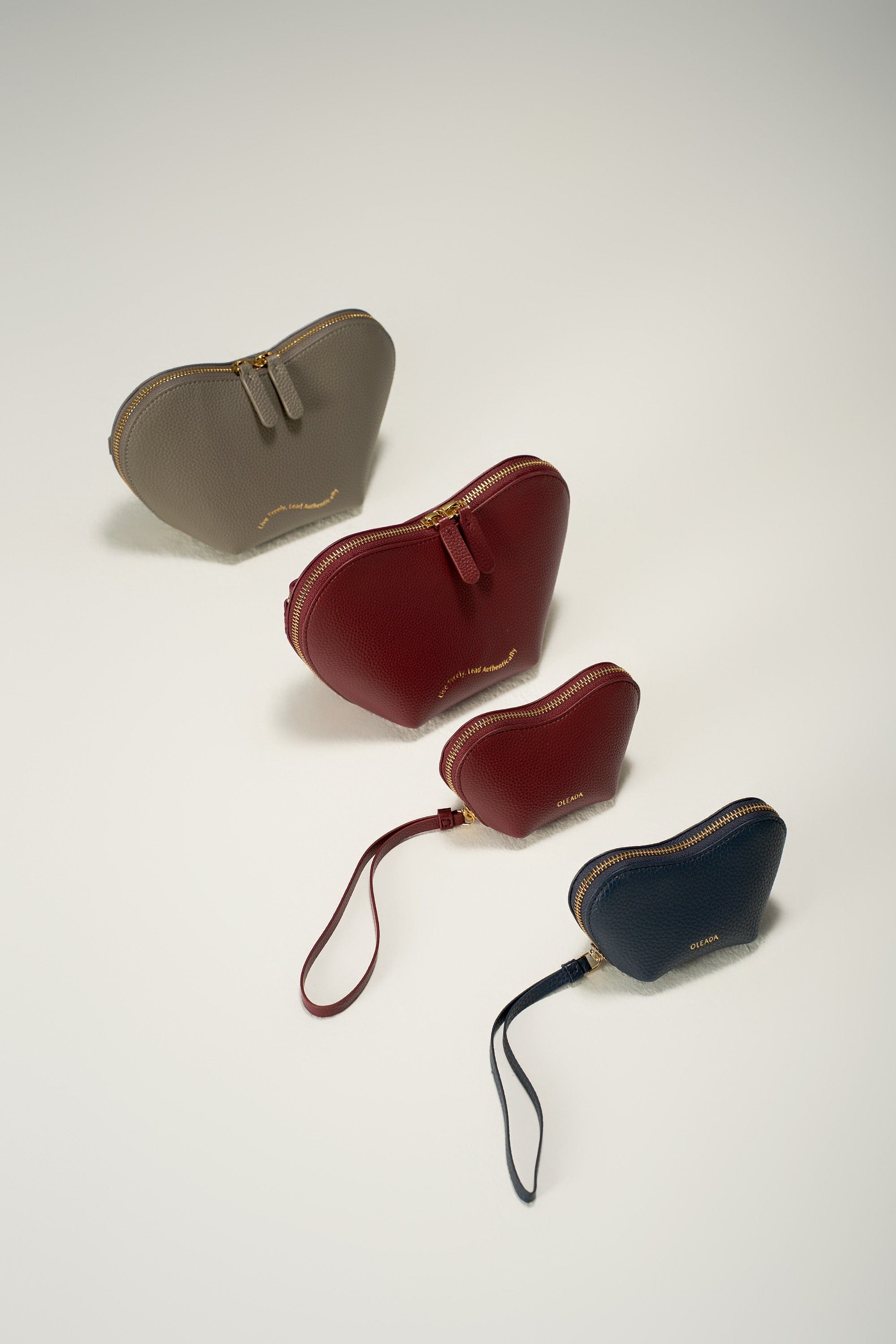 OLEADA NYC Apparel and Accessories > Women > Small Leather Goods > Leather Case Le Coeur Pouch (Regular)