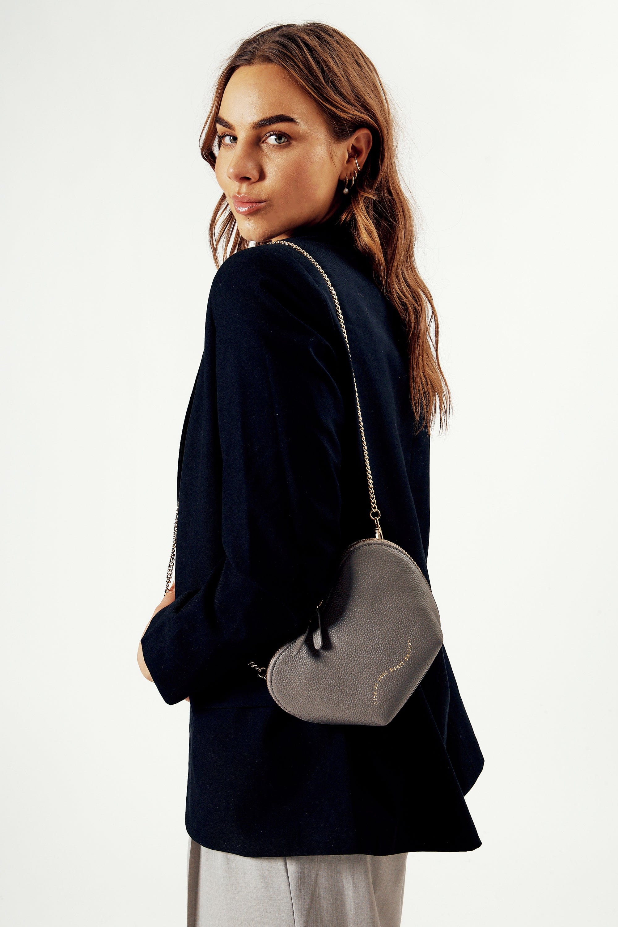 OLEADA NYC Apparel and Accessories > Women > Small Leather Goods > Leather Case Le Cœur Set