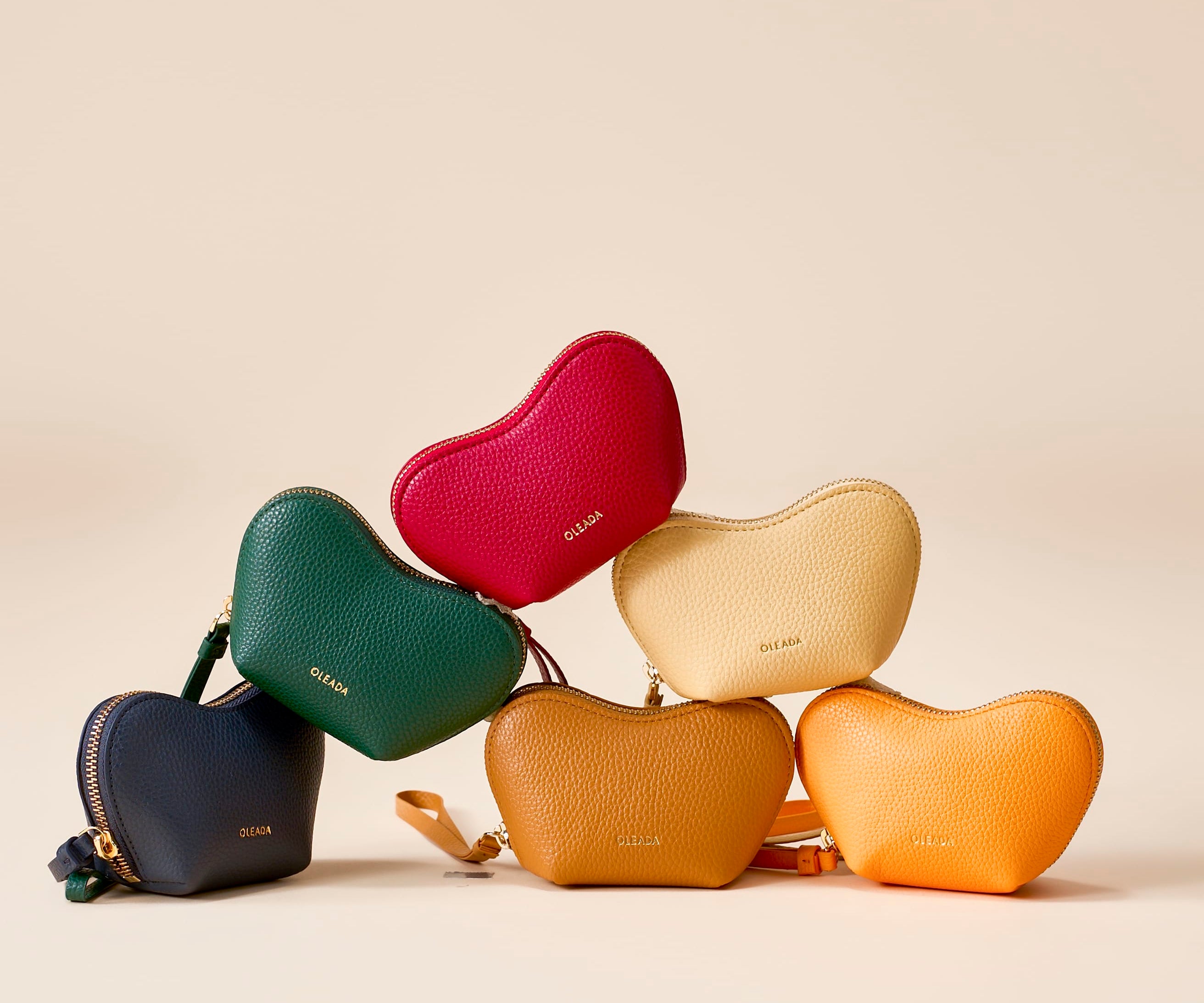 OLEADA NYC Apparel and Accessories > Women > Small Leather Goods > Leather Case Mini Le Coeur Pouch (Mini)