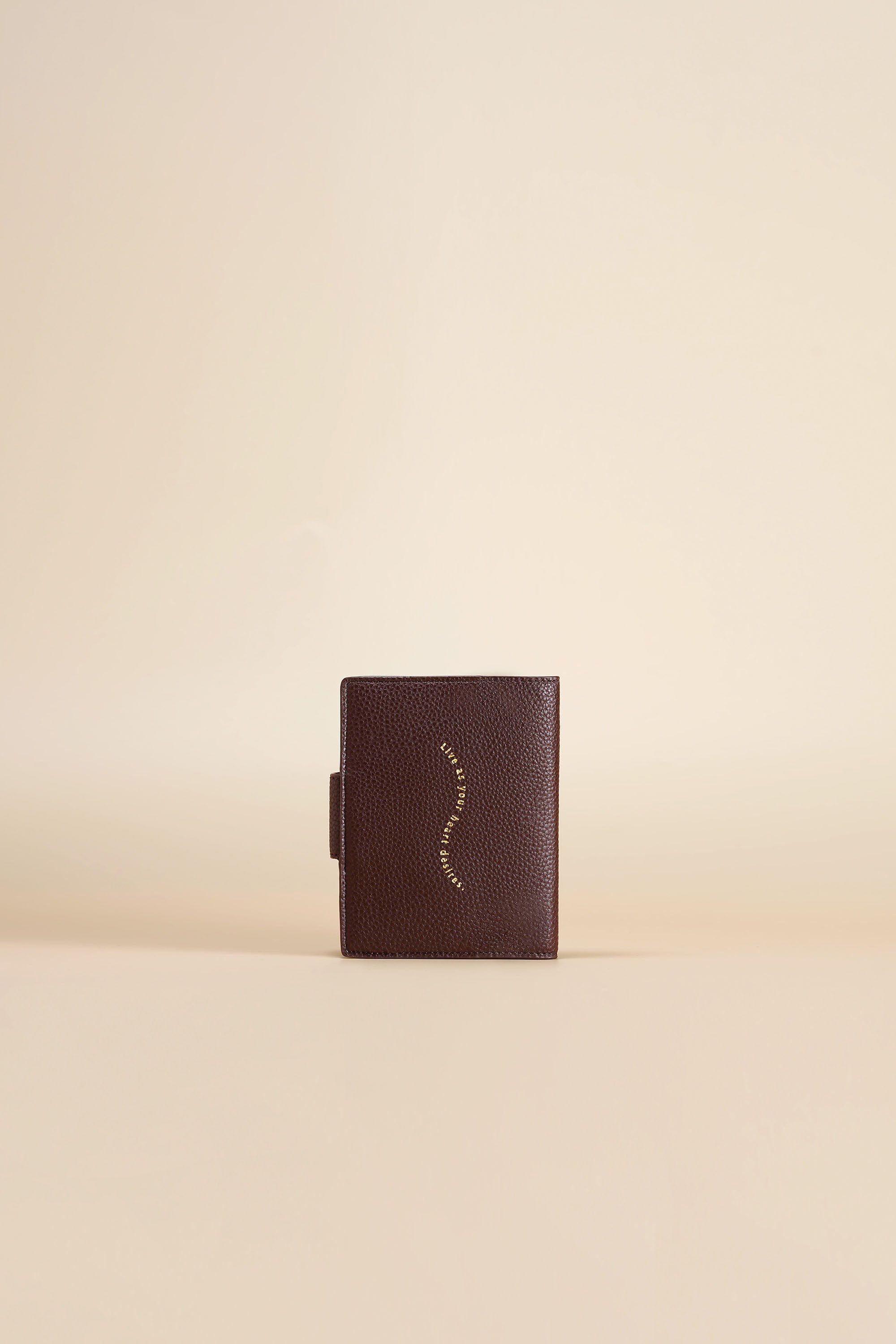 OLEADA NYC Apparel and Accessories > Women > Small Leather Goods > Leather Passport Holder Jet-set Passport Holder