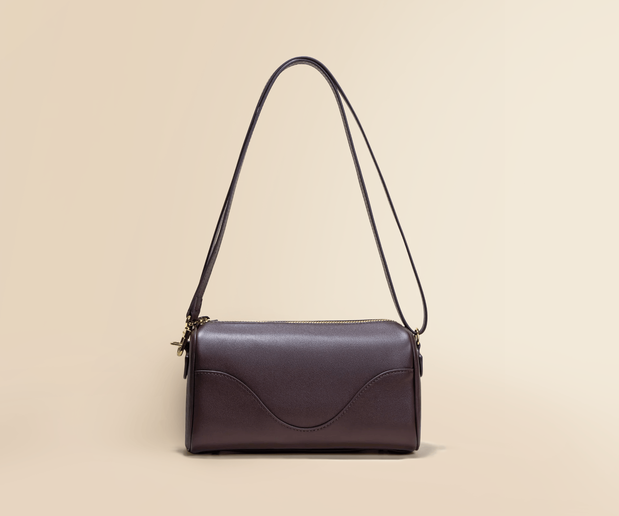 OLEADA NYC Apparel and Accessories > Women > Work Bag > Leather Handbag > Compact Bag > Shoulder Bag Color_Chocolate Marina Box