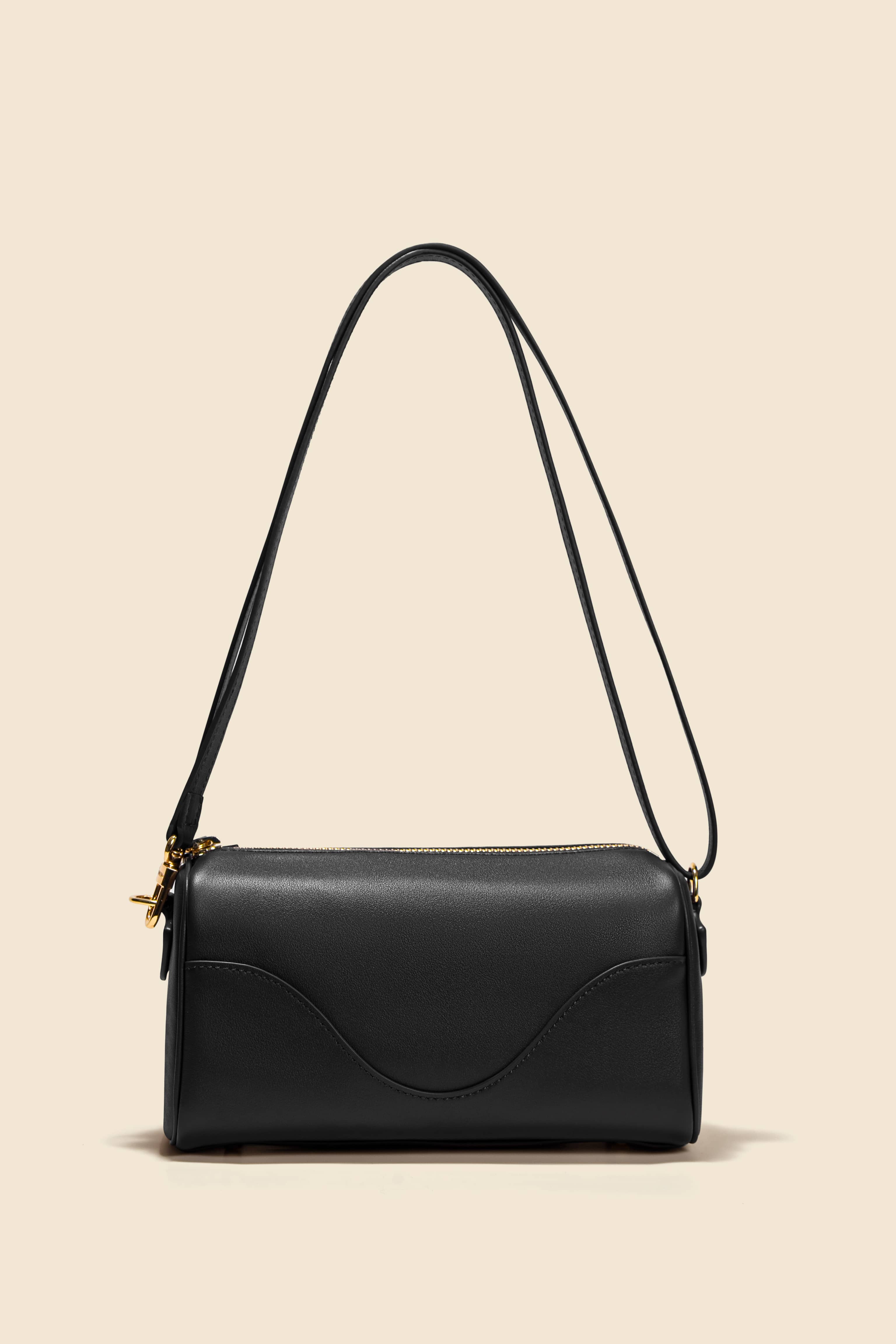 OLEADA NYC Apparel and Accessories > Women > Work Bag > Leather Handbag > Compact Bag > Shoulder Bag Color_Onyx Marina Box