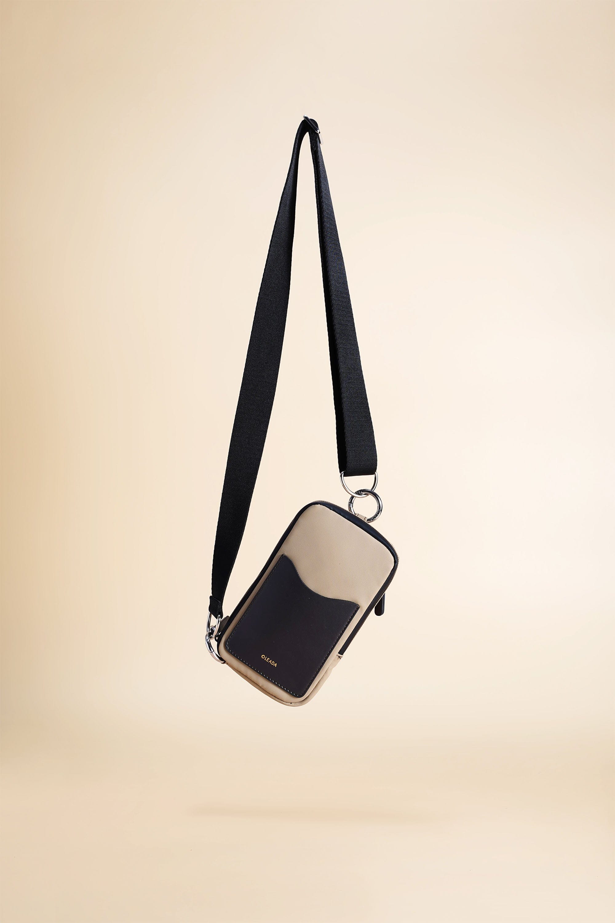 OLEADA NYC Apparel and Accessories > Women > Work Bag > Leather Handbag > Large Capacity Bag Color_Tan AnyPack