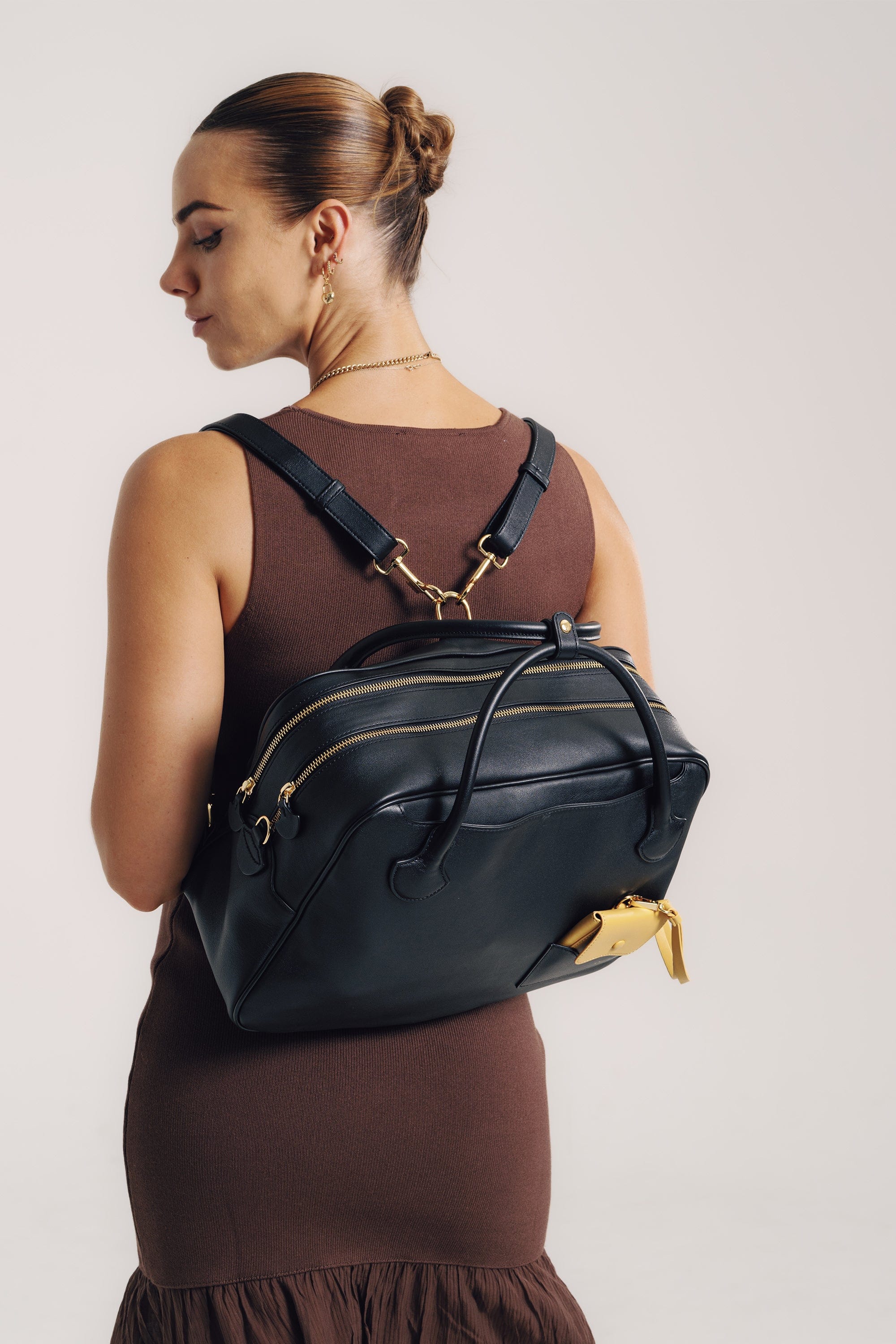 Shop Marina Carryall - OLEADA: Leather Handbag & Backpack Work Bag for ...