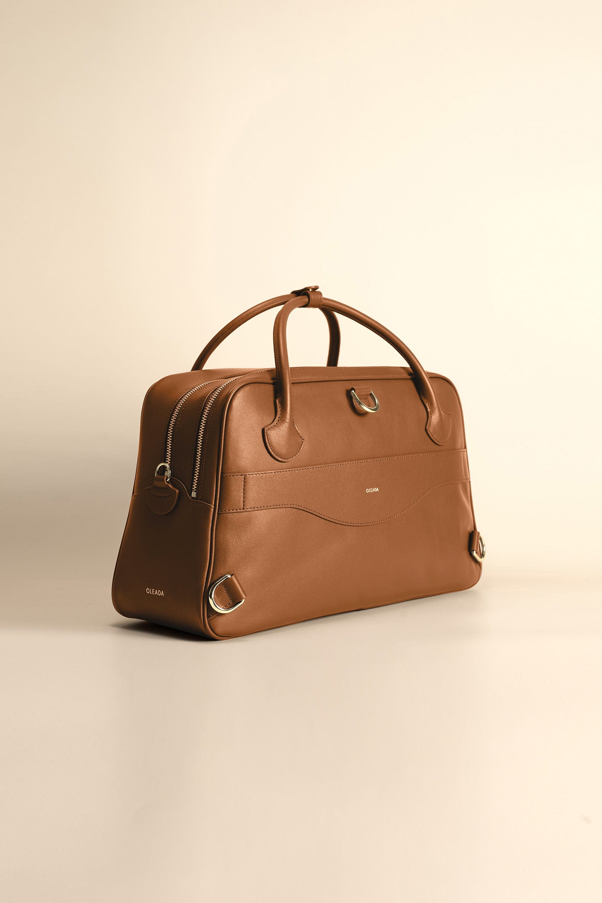 OLEADA NYC Backpack> Leather Backpack For Women > Handbag > Convertible To Shoulder Bag > Fits 14" laptop> Marina Carryall