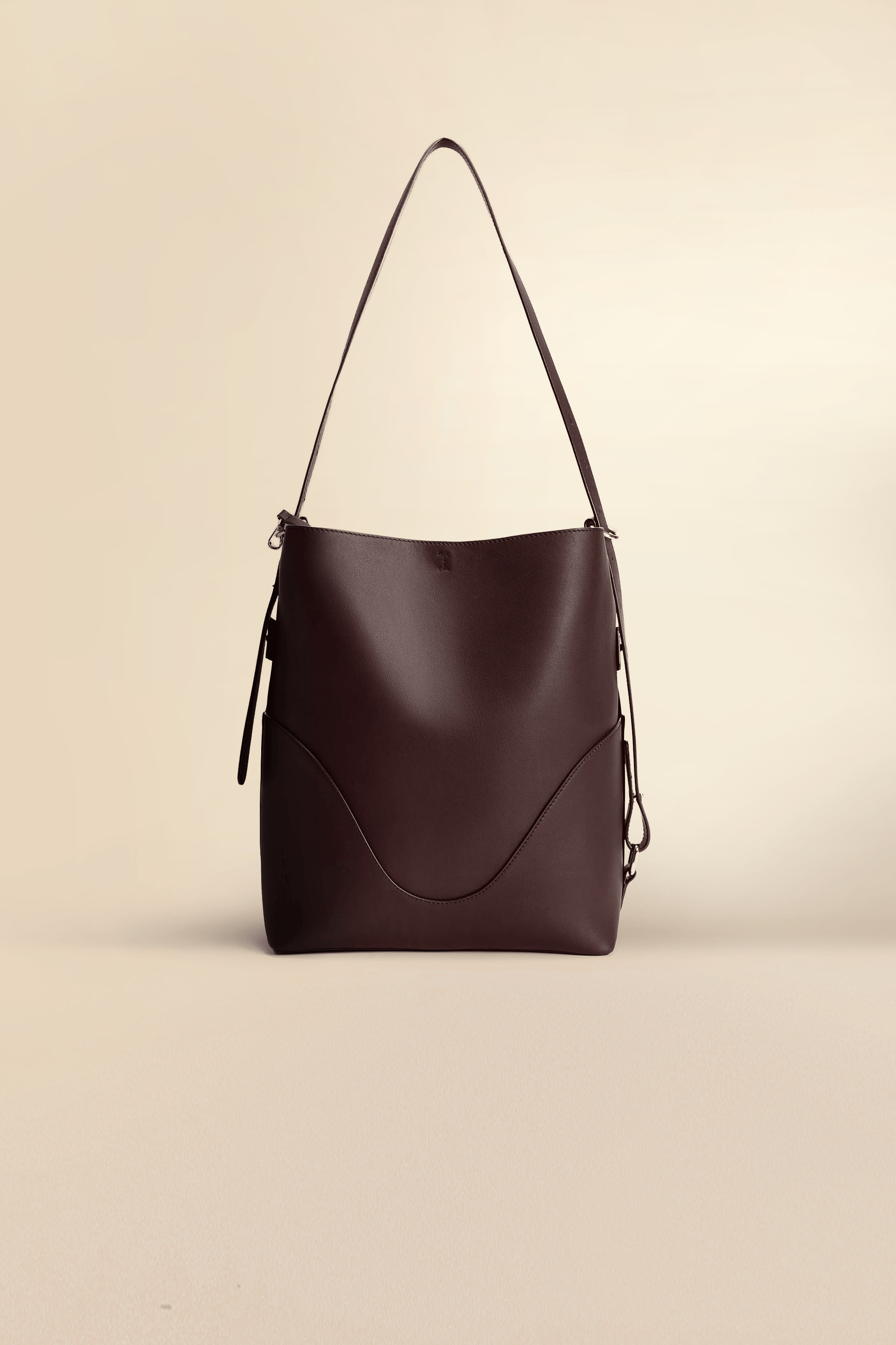 OLEADA NYC Bucket Bag > Leather Tote Bag For Women > Large Capacity Handbag > Convertible To Shoulder Bag > stylish 14 inch laptop bag Color_Chocolate Marina Soft Bucket