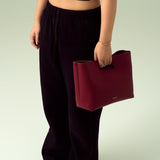 OLEADA NYC Color_Scarlet Book Tote