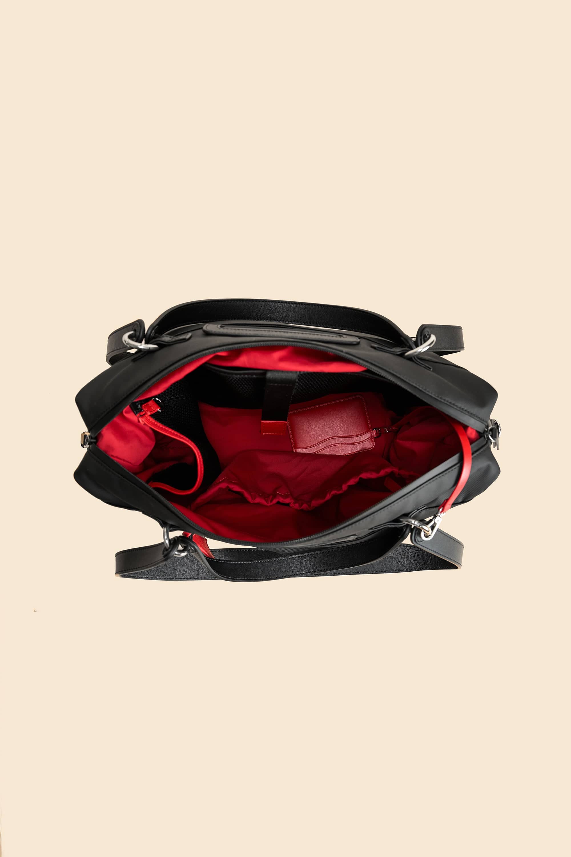 OLEADA NYC convertible travel bags > airport tote bags > overnight bags > water-resistant vegan bags > stylish multi-use bags AnyWear AnyDuffle