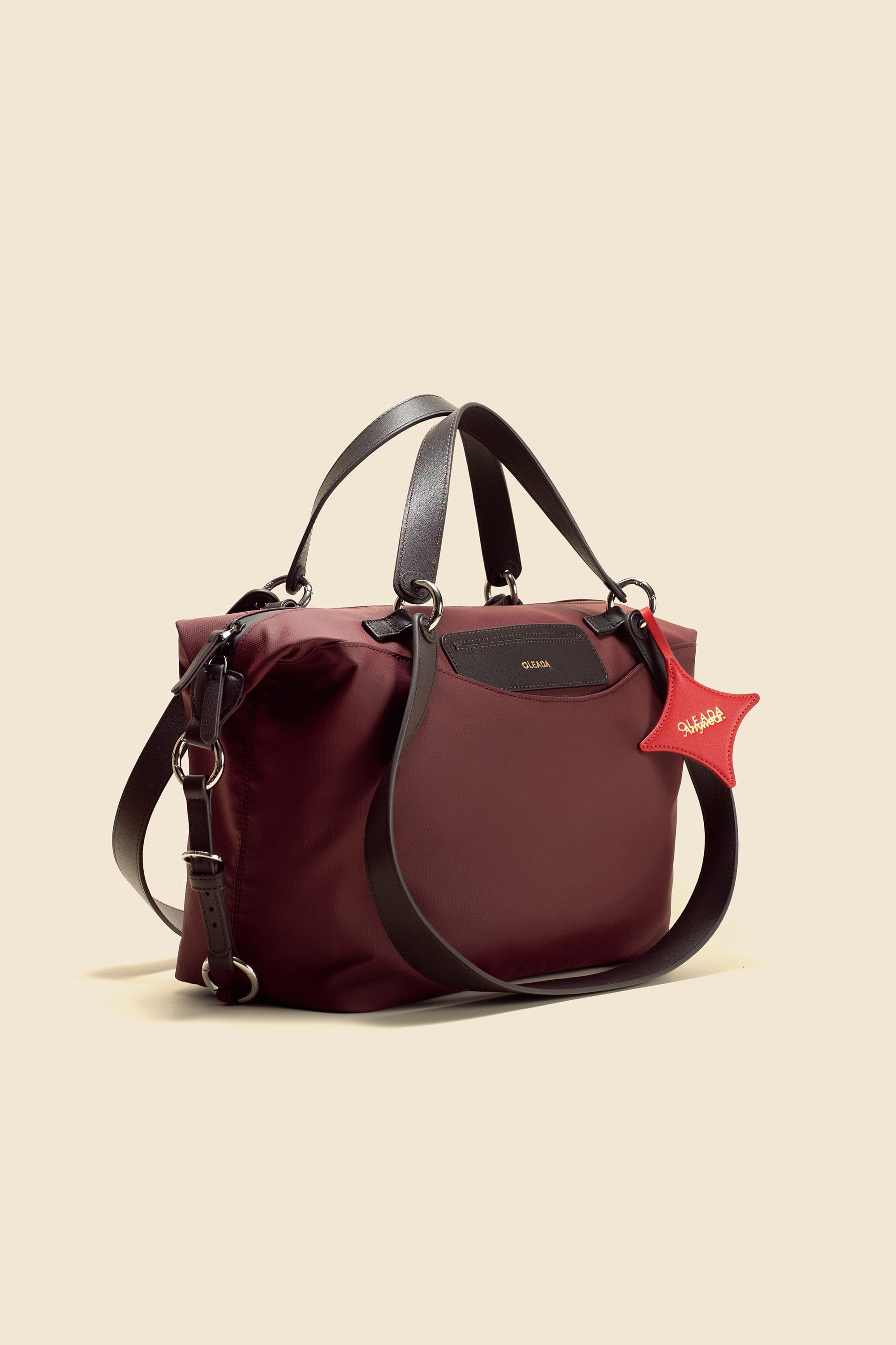 OLEADA NYC convertible travel bags > airport tote bags > overnight bags > water-resistant vegan bags > stylish multi-use bags AnyWear AnyDuffle