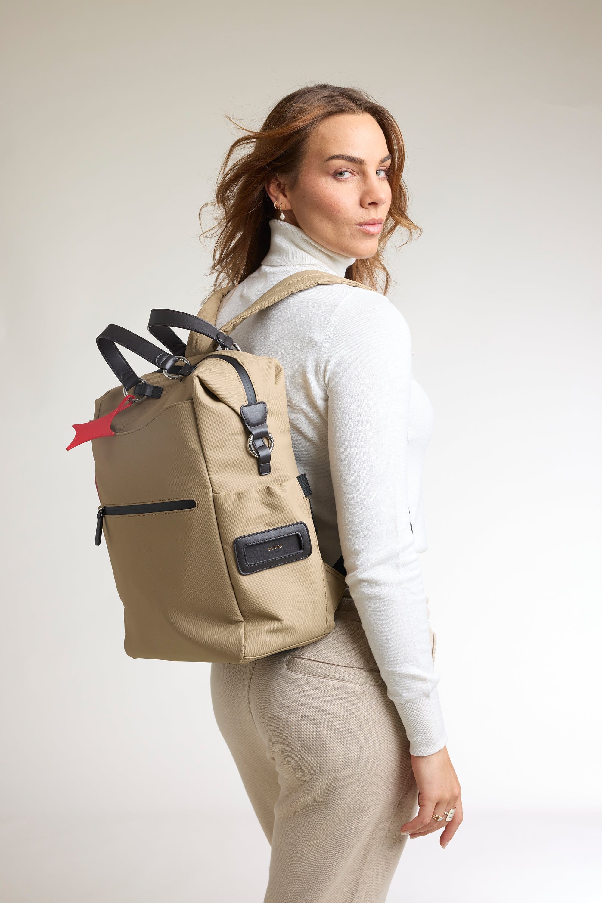 backpack womens travel Oleada AnyWear Waterproof Backpack