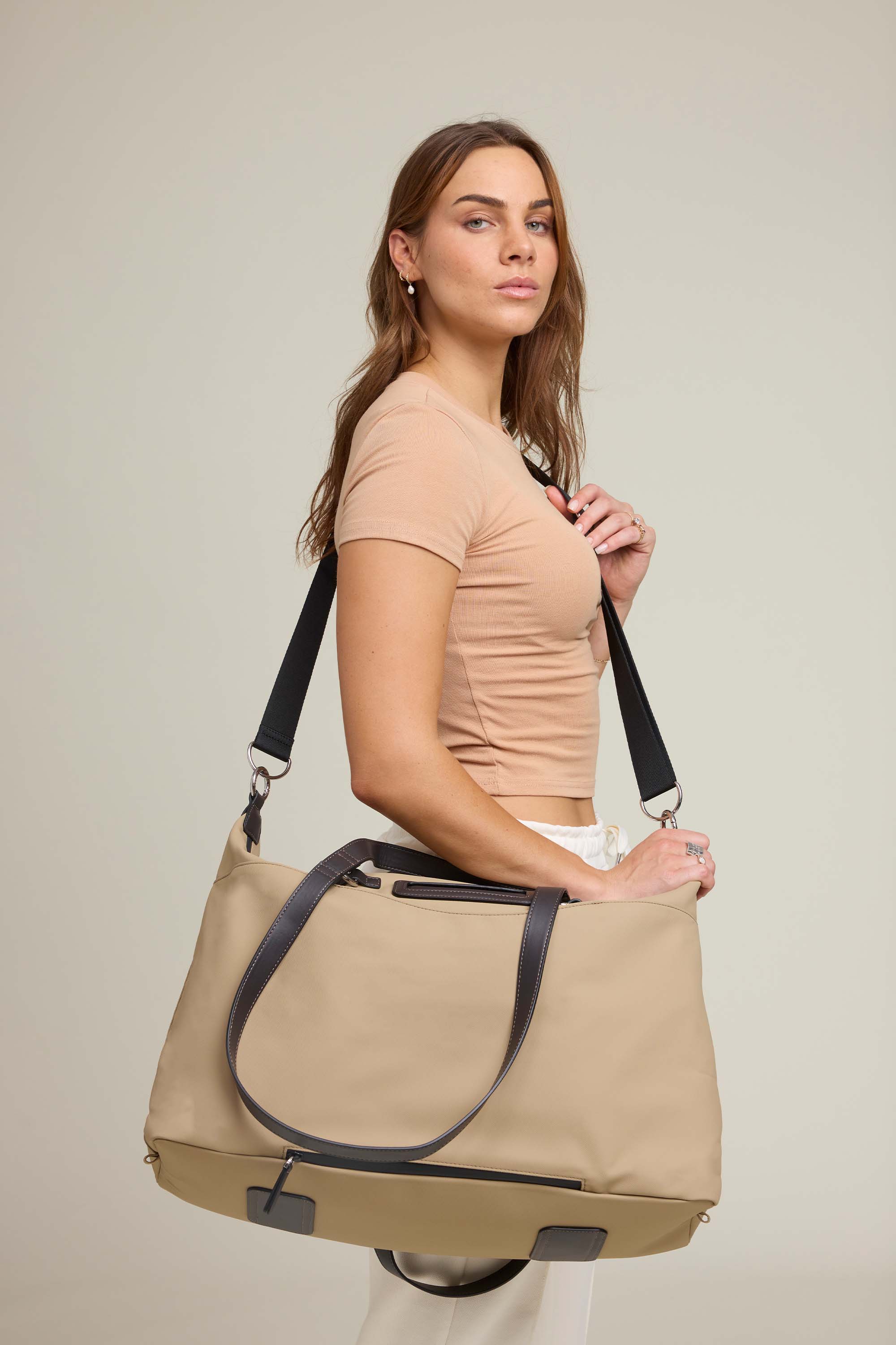 OLEADA AnyWear AnyDuffle Travel Bag in Tokyo at Nordstrom