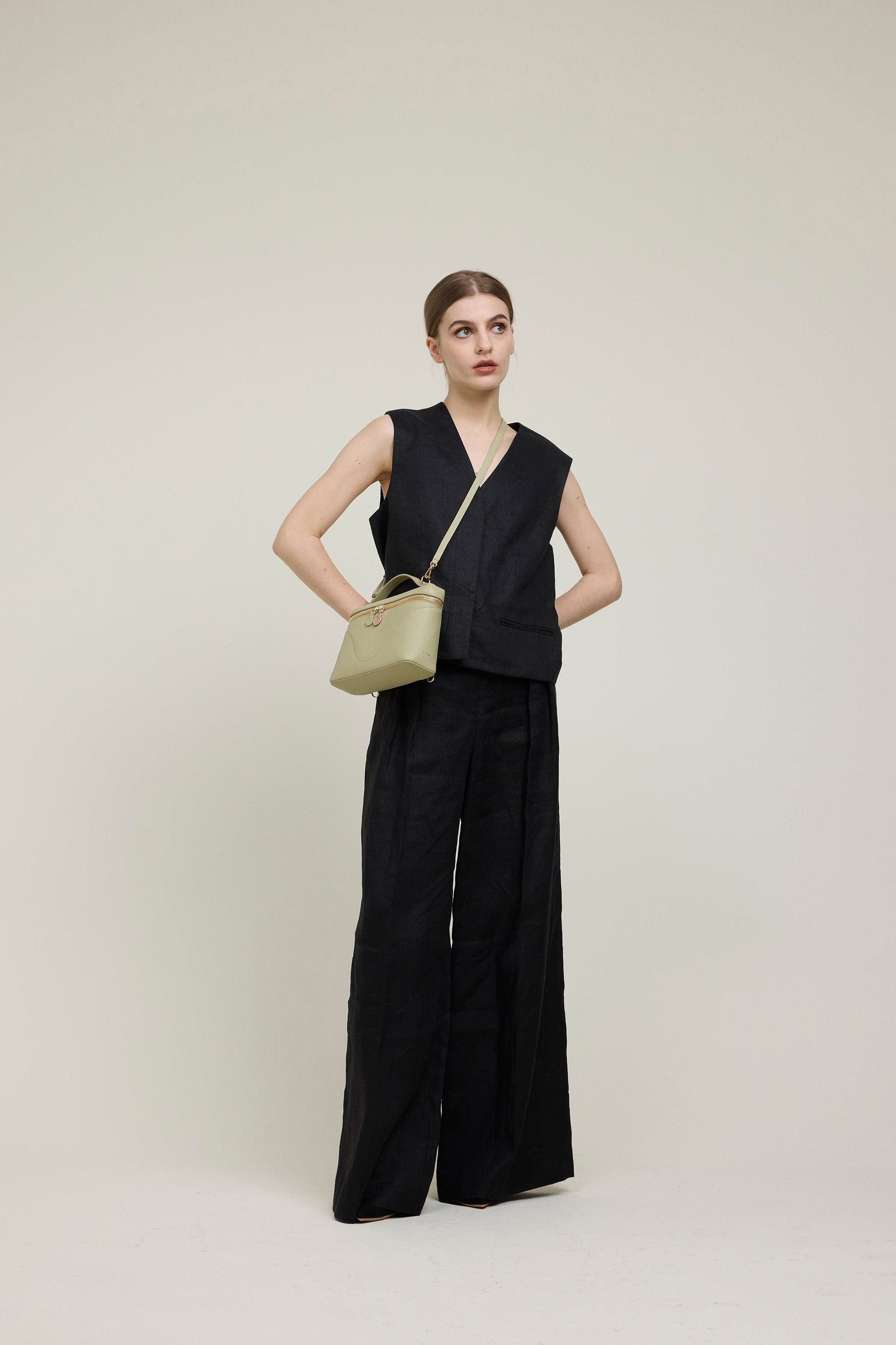 OLEADA NYC Leather Handbag > Women Work Bag > Top Handle Bag > Shoulder Bag > Mini Bag Mini Anchor Bag