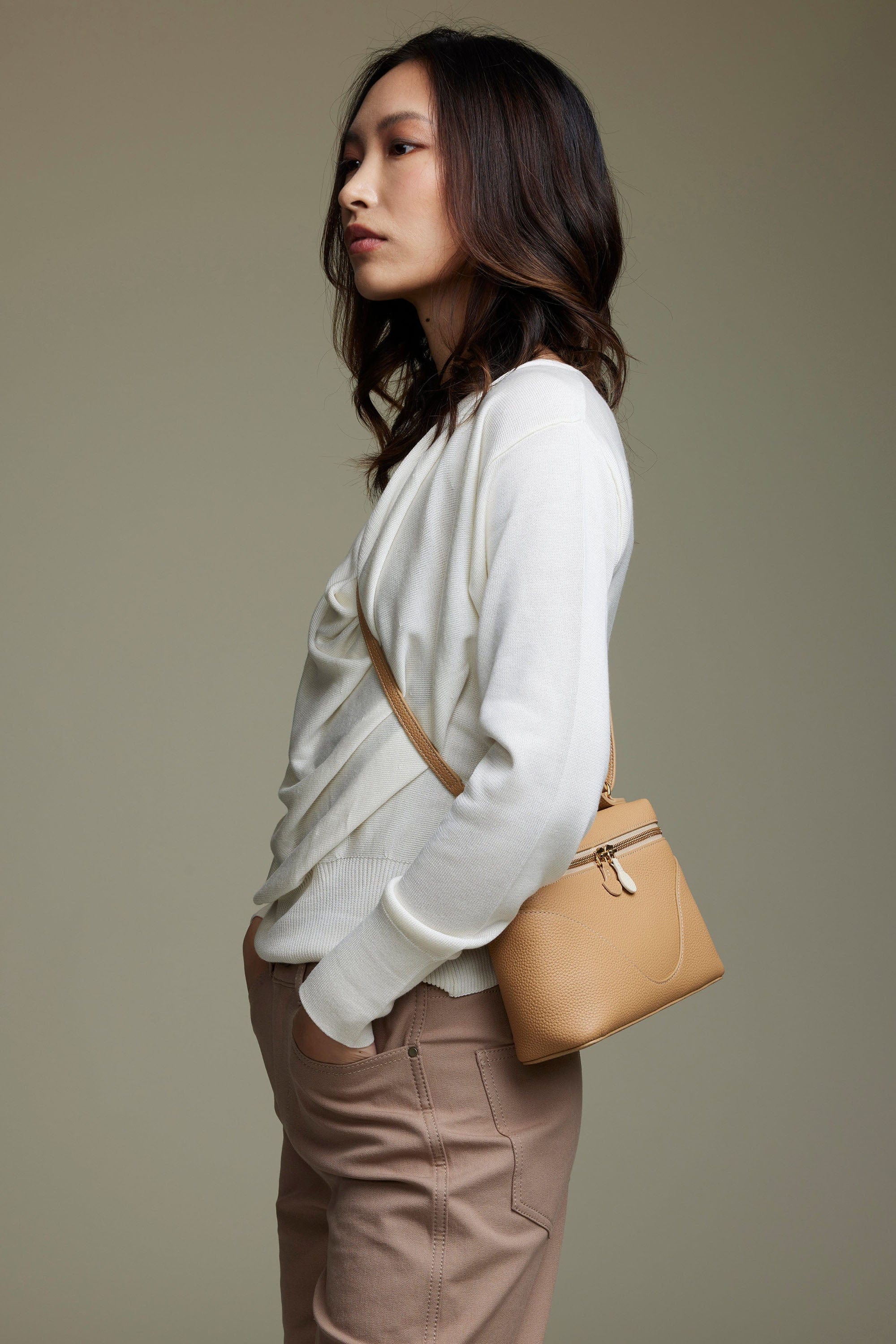 OLEADA NYC Leather Handbag > Women Work Bag > Top Handle Bag > Shoulder Bag > Mini Bag Mini Anchor Bag