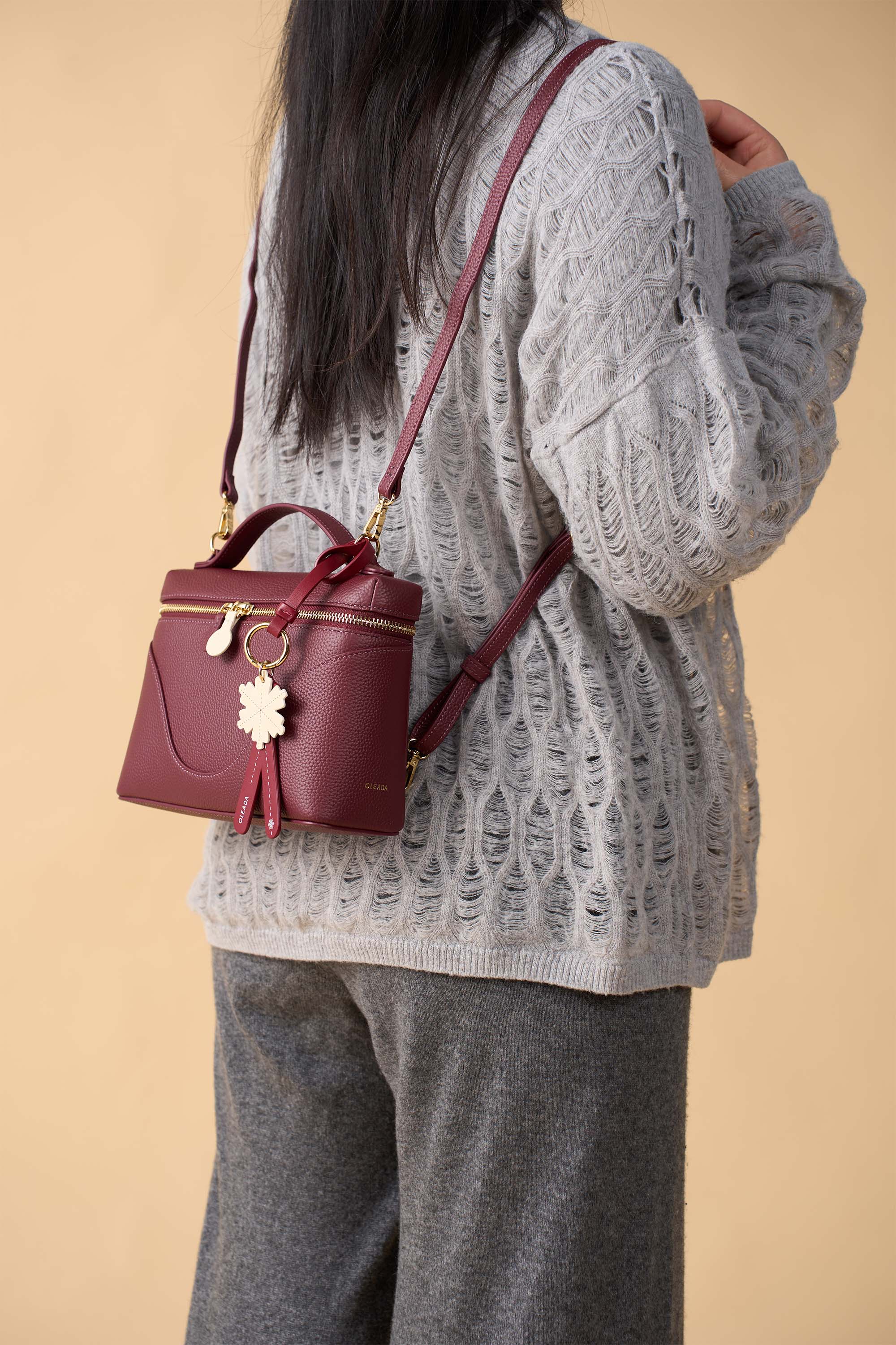 OLEADA NYC Leather Handbag > Women Work Bag > Top Handle Bag > Shoulder Bag > Mini Bag Mini Anchor Bag