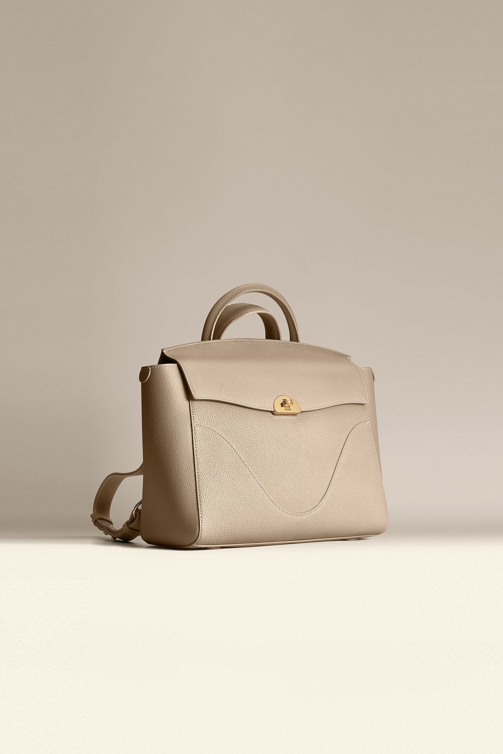 OLEADA NYC Leather Women Work Bag > Convertible To Business Backpack Bag > 14 Inch Laptop Bag > Crossbody Shoulder Bag > Luxury Travel Backpack Color_Latte Wavia Bag Plus
