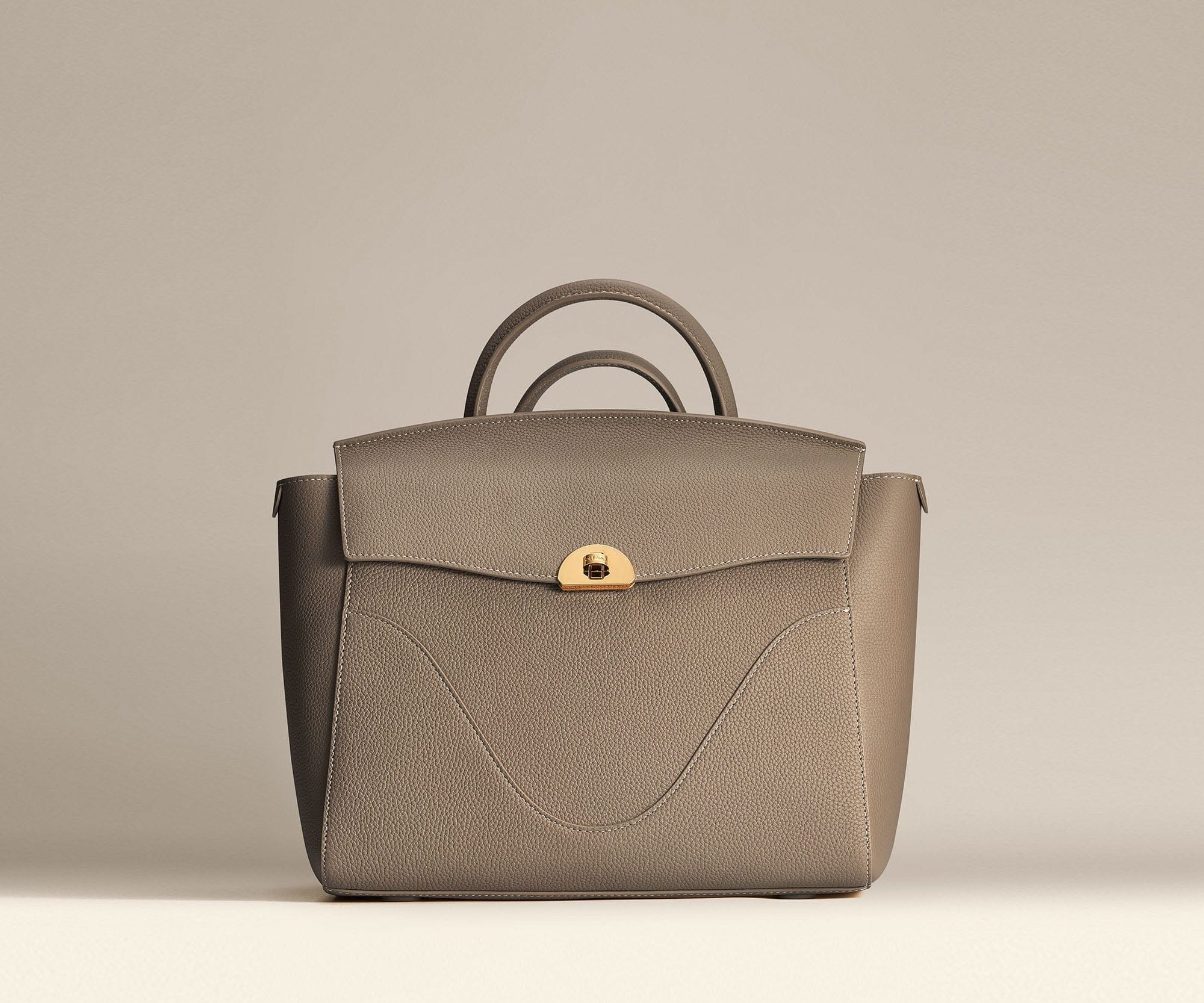 OLEADA NYC Leather Women Work Bag > Convertible To Business Backpack Bag > 14 Inch Laptop Bag > Crossbody Shoulder Bag > Luxury Travel Backpack Wavia Bag Plus