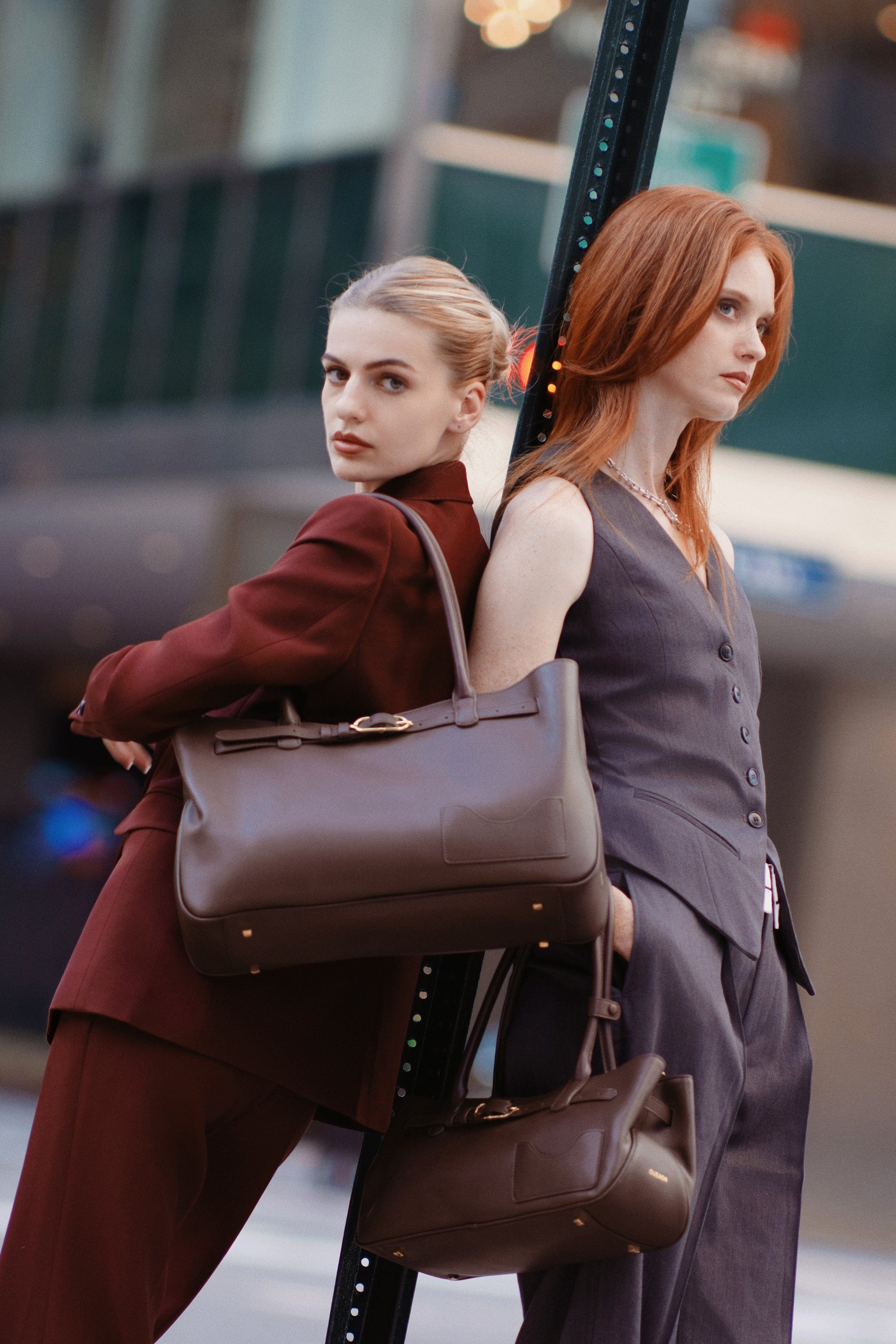 OLEADA NYC Tote Bag > Leather Tote Bag For Women > Mini Handbag > Convertible To Shoulder Bag > Fits 14" laptop> Marina Tote