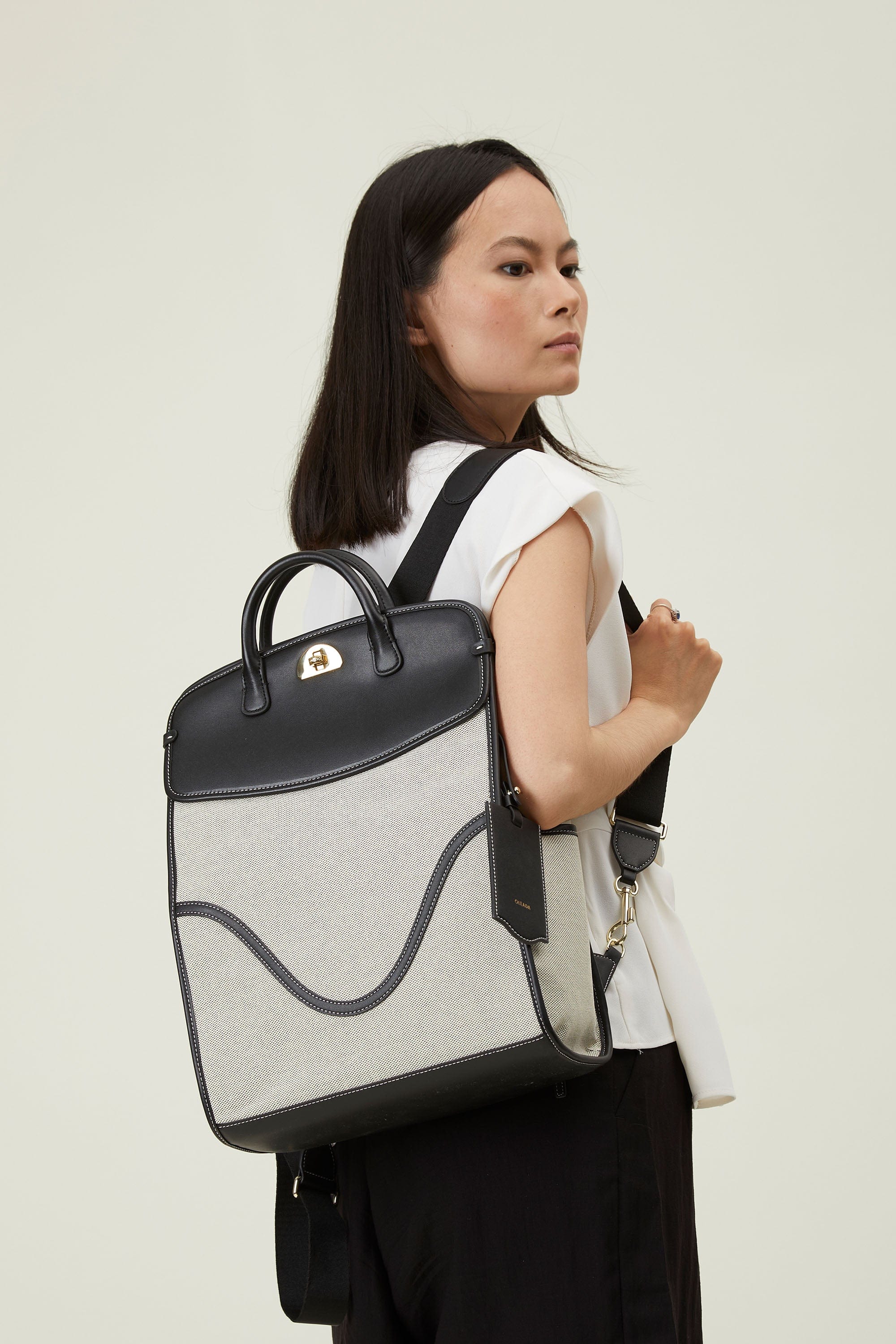 Coast Backpack Shop Coast Backpack - OLEADA: Leather Laptop Backpack for Work and ...