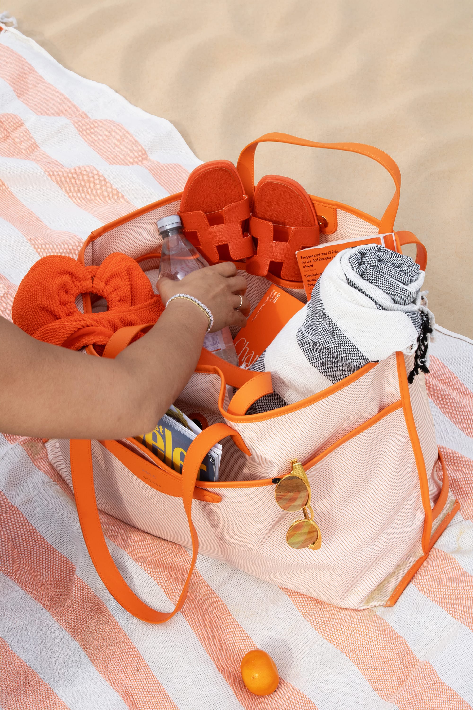 OLEADA NYC Women Work Bag > Leather Bag > Business Travel Beach Bags> Fits Up To 16'' Laptops Coast Beach Tote