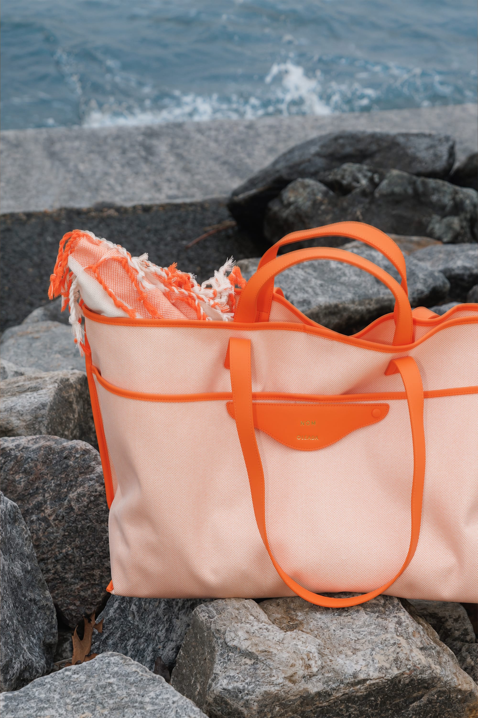 OLEADA NYC Women Work Bag > Leather Bag > Business Travel Beach Bags> Fits Up To 16'' Laptops Coast Beach Tote