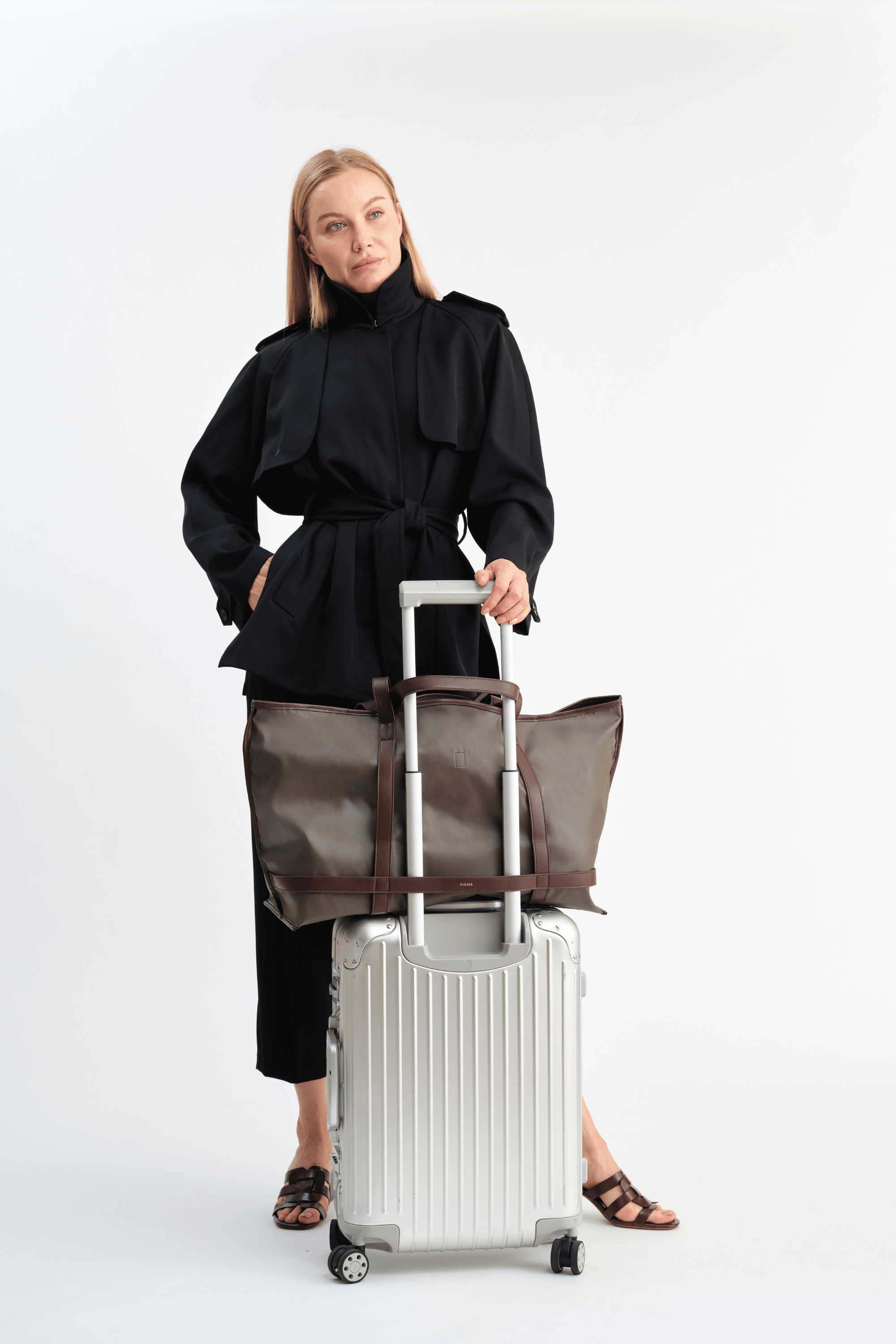OLEADA NYC Women Work Bag > Leather Bag > Business Travel Beach Bags> Fits Up To 16'' Laptops Coast Beach Tote