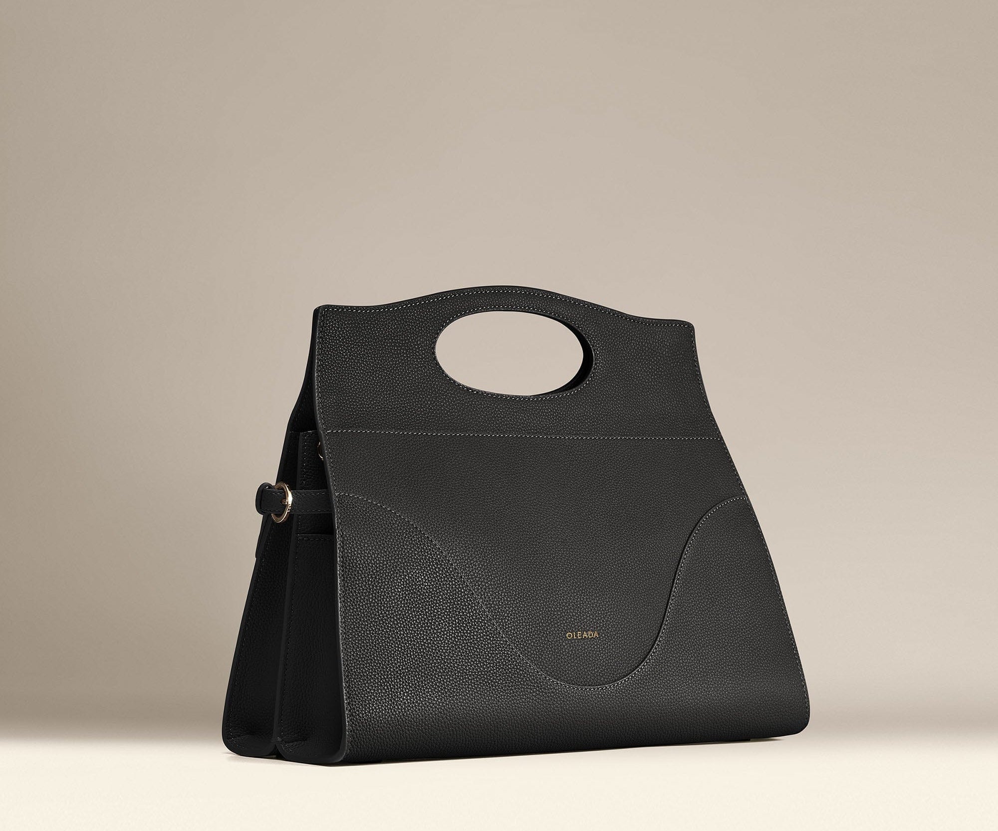 OLEADA NYC Women Work Leather Bag > Business Laptop Briefcase > 14 Inch Laptop Bag > Bag With Top Handle > Spacious Compartments Captain Briefcase
