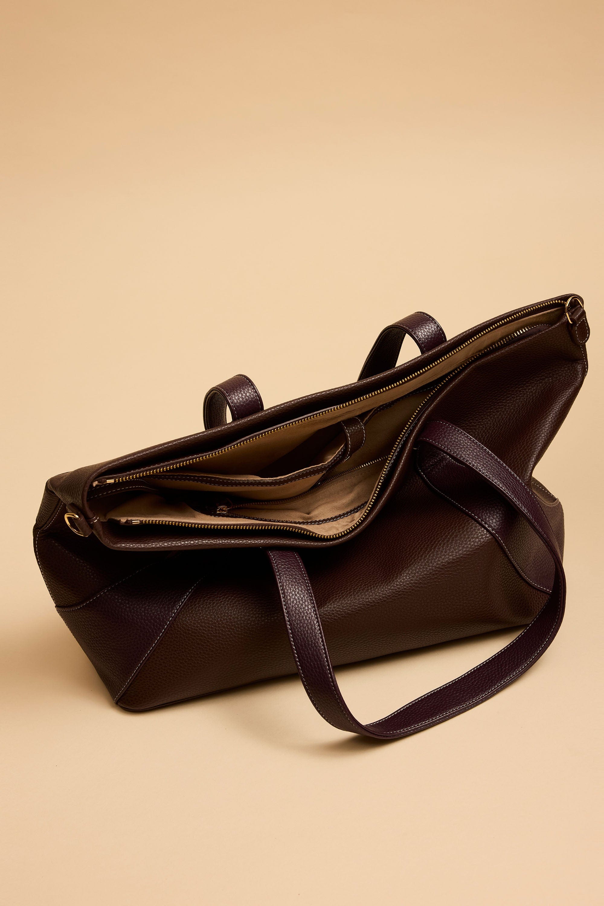 OLEADA NYC Work Tote Bag > Leather Work Tote For Women > Large Capacity Bag > 16 Inch Laptop Bag > Convertible To Shoulder Bag Anchor Tote
