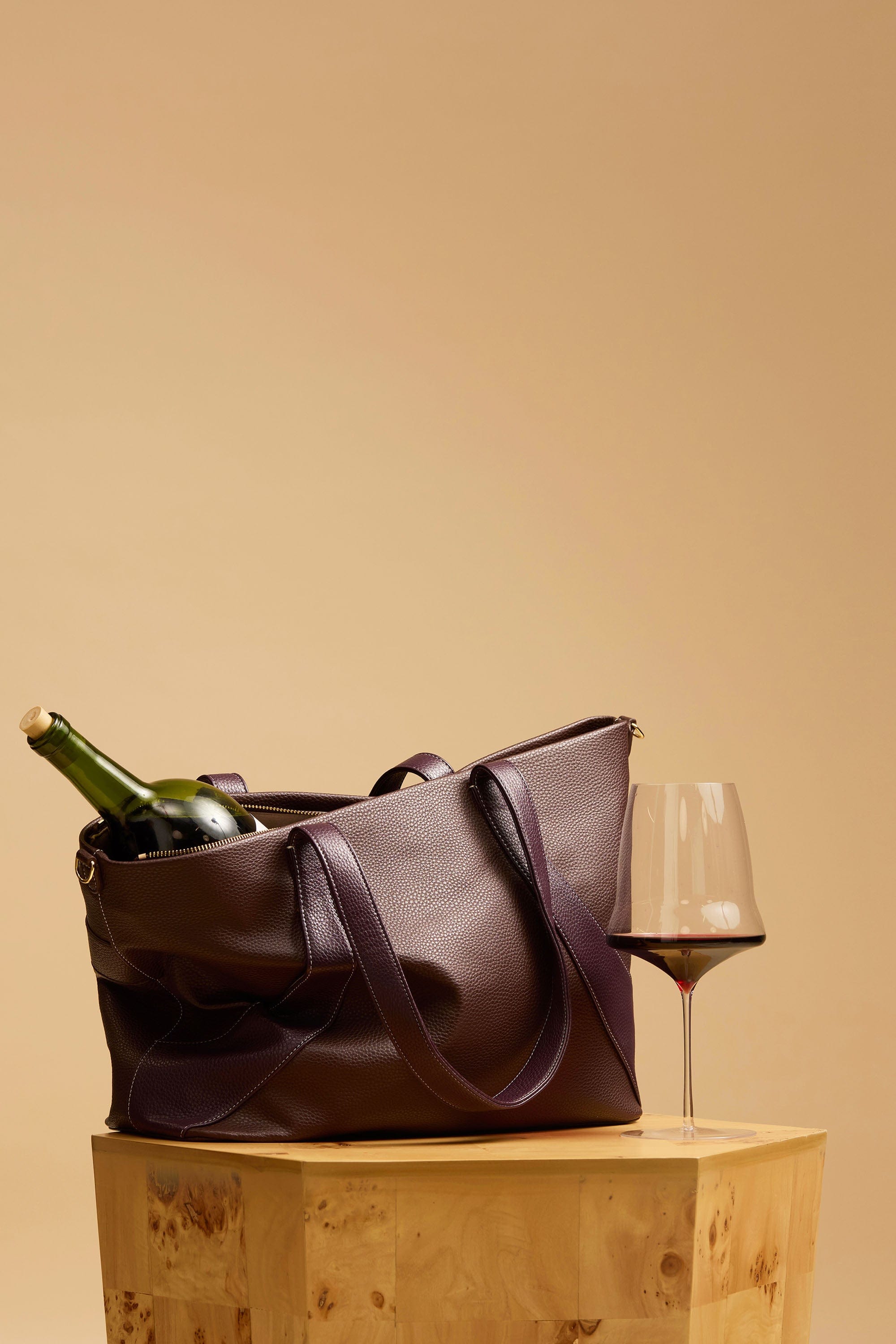 OLEADA NYC Work Tote Bag > Leather Work Tote For Women > Large Capacity Bag > 16 Inch Laptop Bag > Convertible To Shoulder Bag Anchor Tote