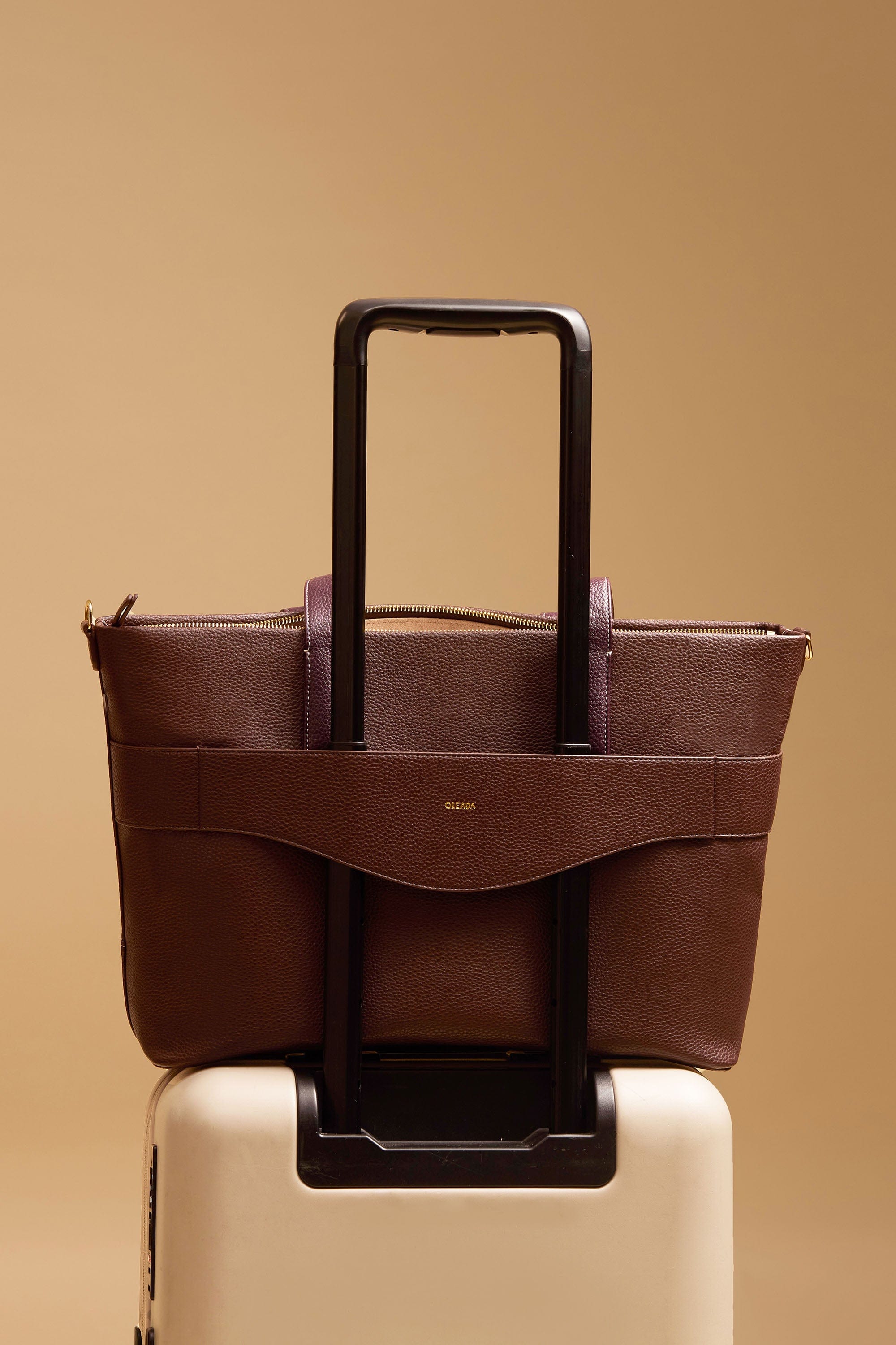 OLEADA NYC Work Tote Bag > Leather Work Tote For Women > Large Capacity Bag > 16 Inch Laptop Bag > Convertible To Shoulder Bag Anchor Tote