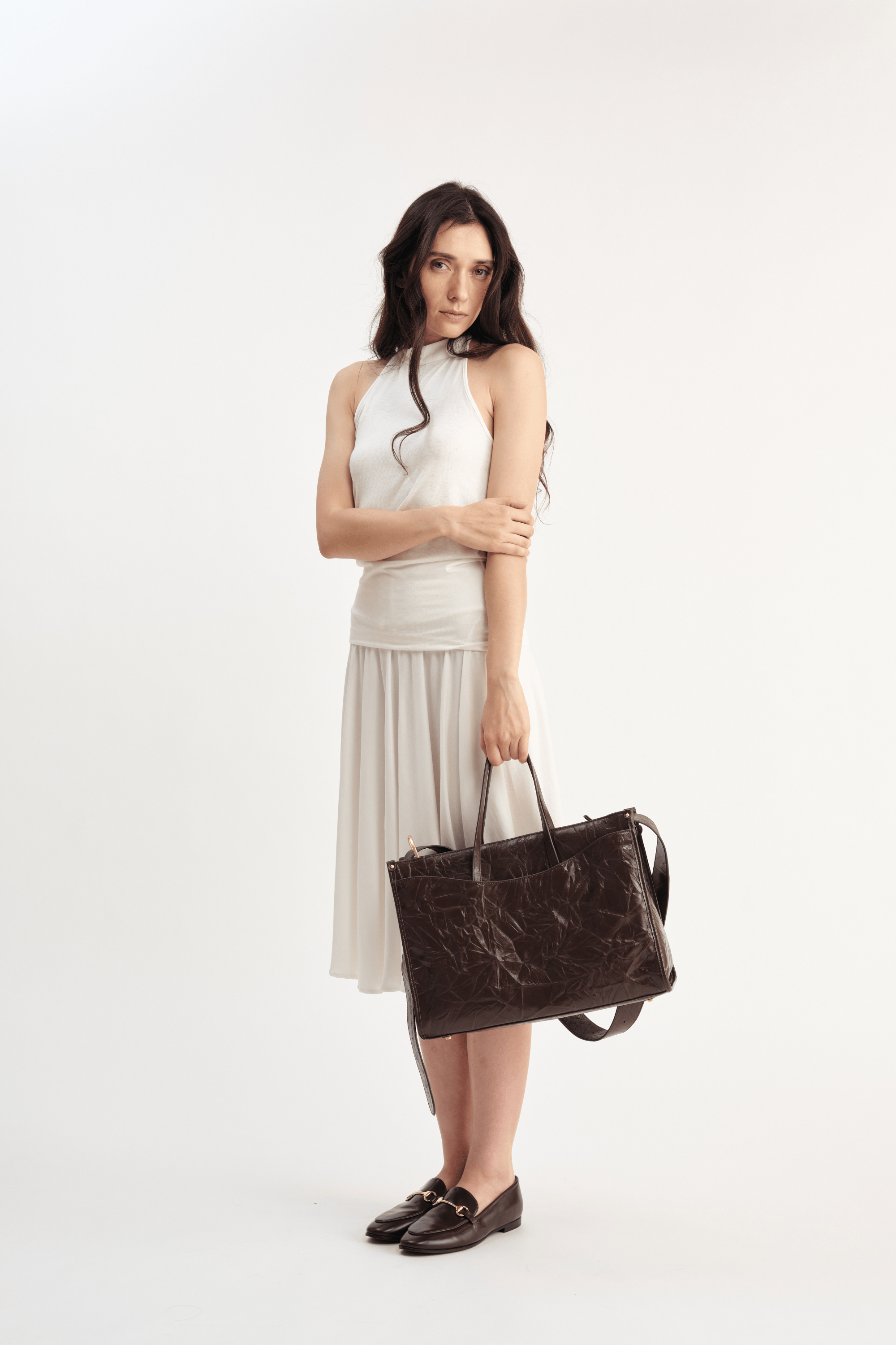 OLEADA NYC Work Tote Bag > Leather Work Tote For Women > Large Capacity Bag > 16 Inch Laptop Bag > Convertible To Shoulder Bag Reverie Tote