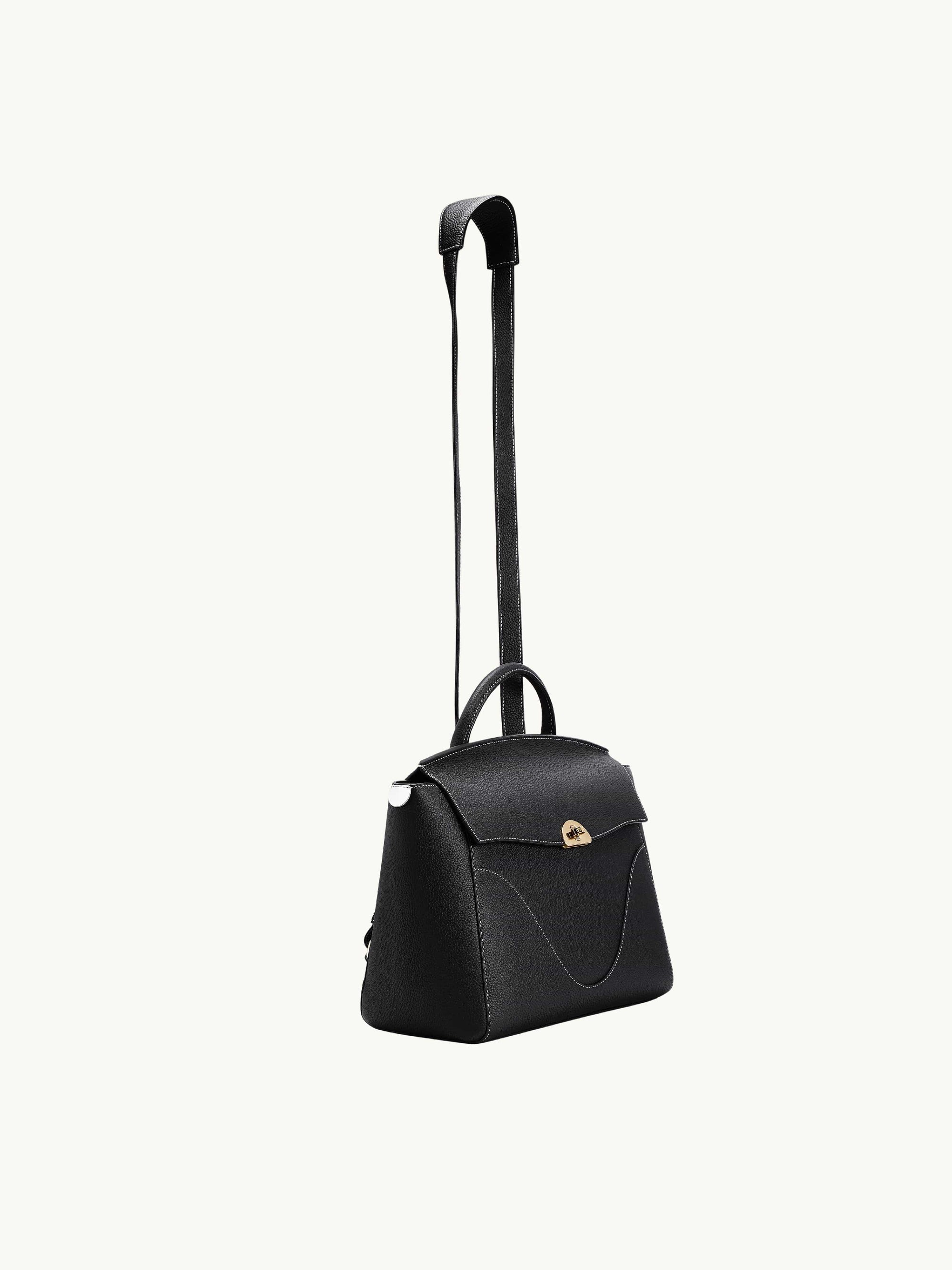 Been looking for this bag in SG and TW. I'm glad they have a stock in , YSL Bags