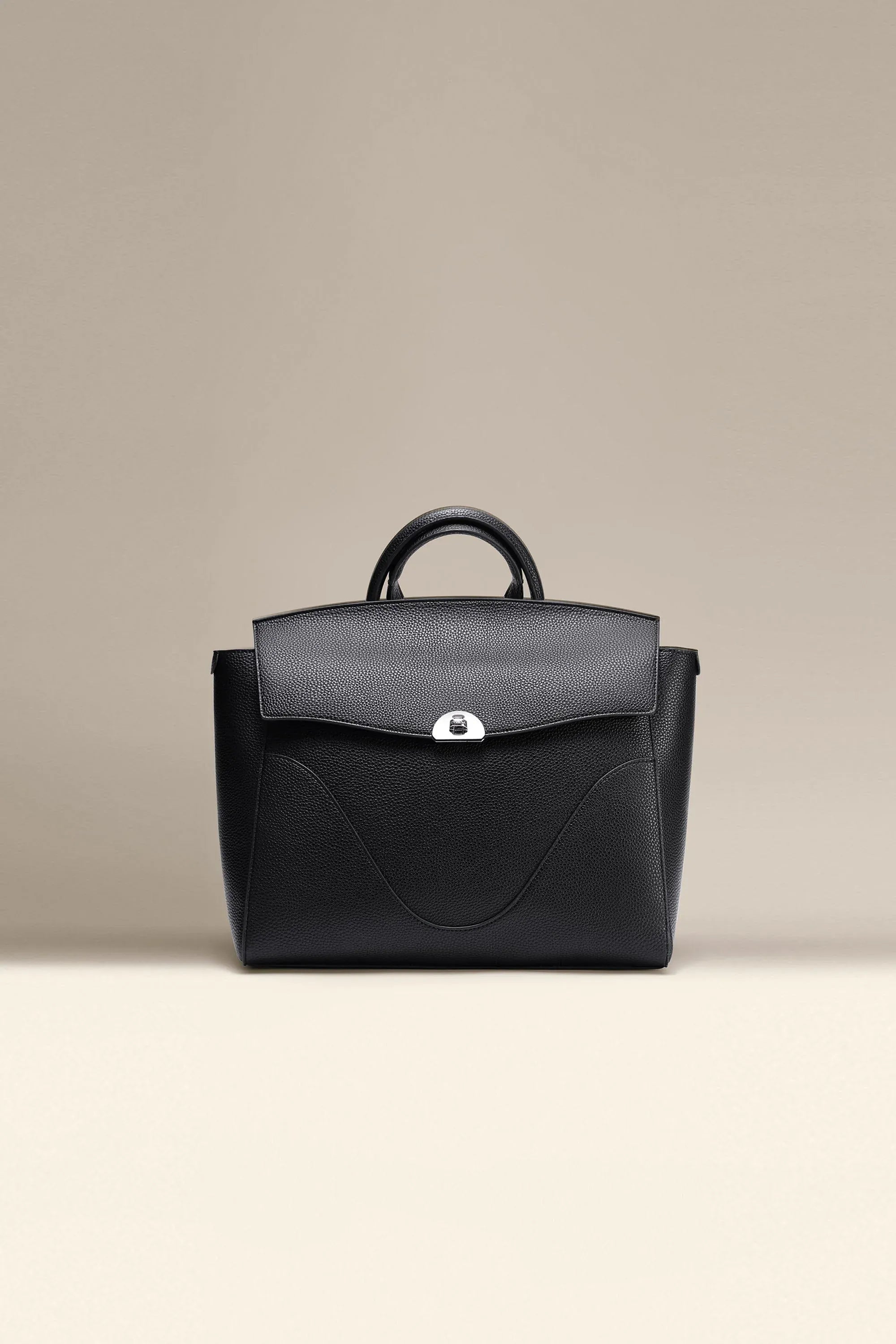 OLEADA SAMPLE Apparel and Accessories > Women > Work Bag Color_Caviar / 35% off Wavia Bag Plus (Sample)